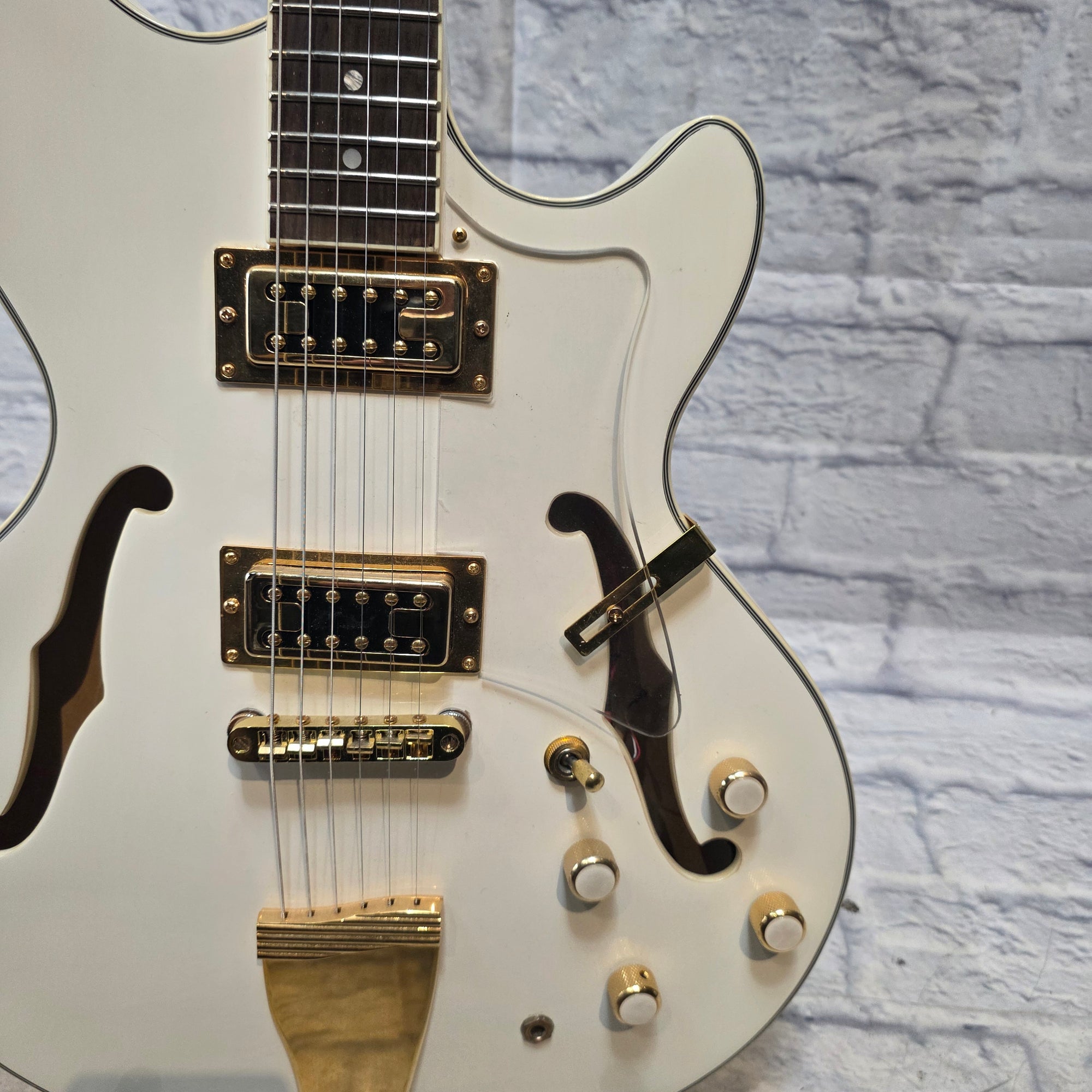 Eastwood Savannah Standard 2018 (without Bigsby) Semi Hollow