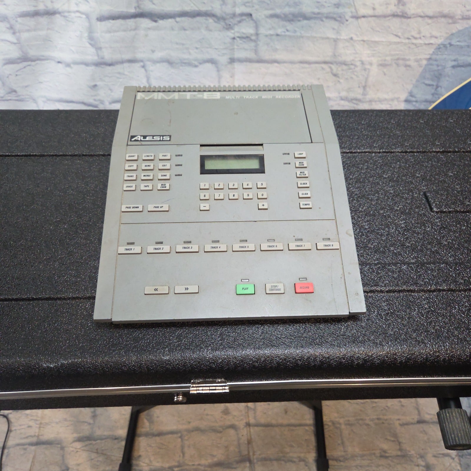 Alesis MMT-8 Multi Track MIDI Recorder Controller