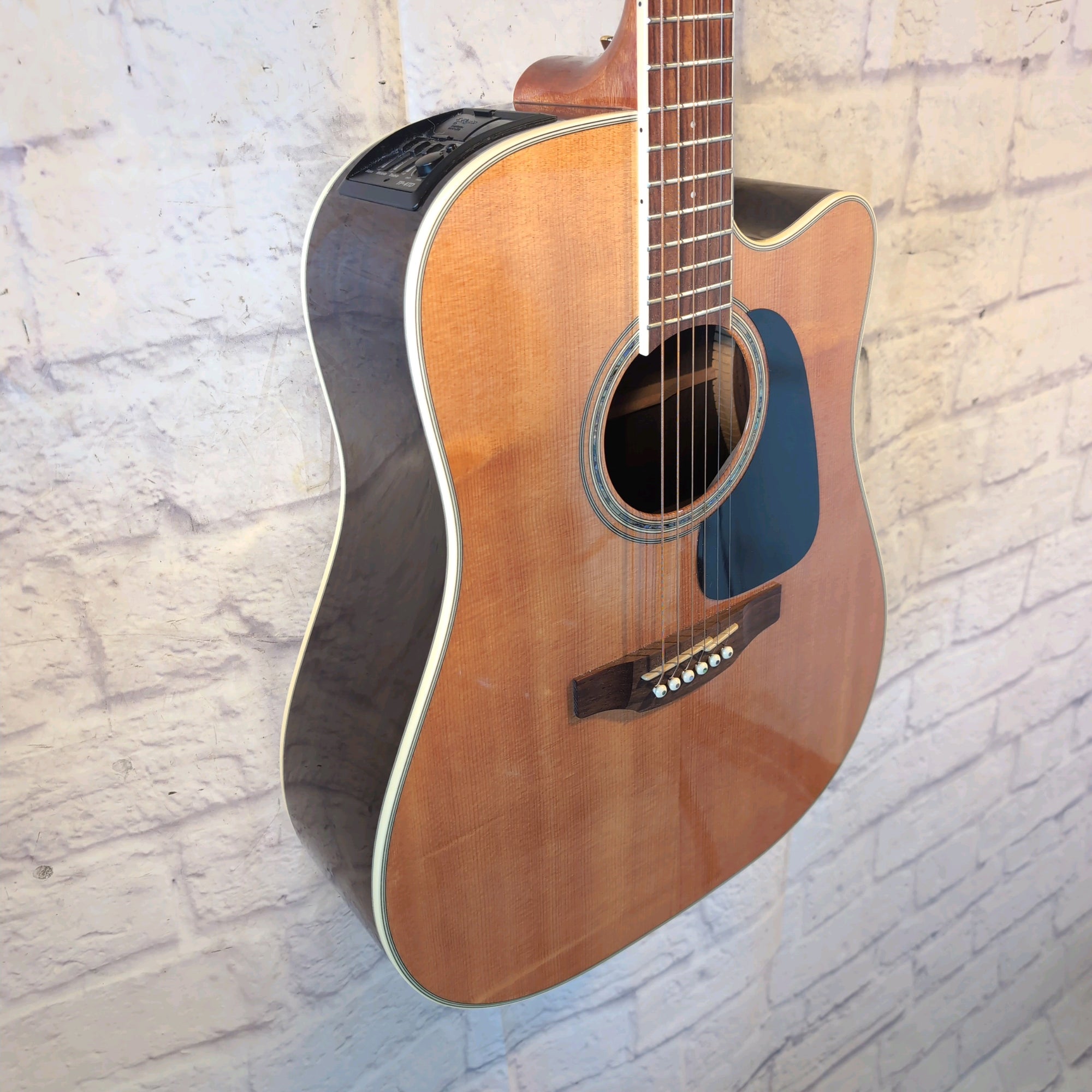 Takamine GD51CE NAT G50 Series Dreadnought Cutaway Acoustic/Electric Guitar