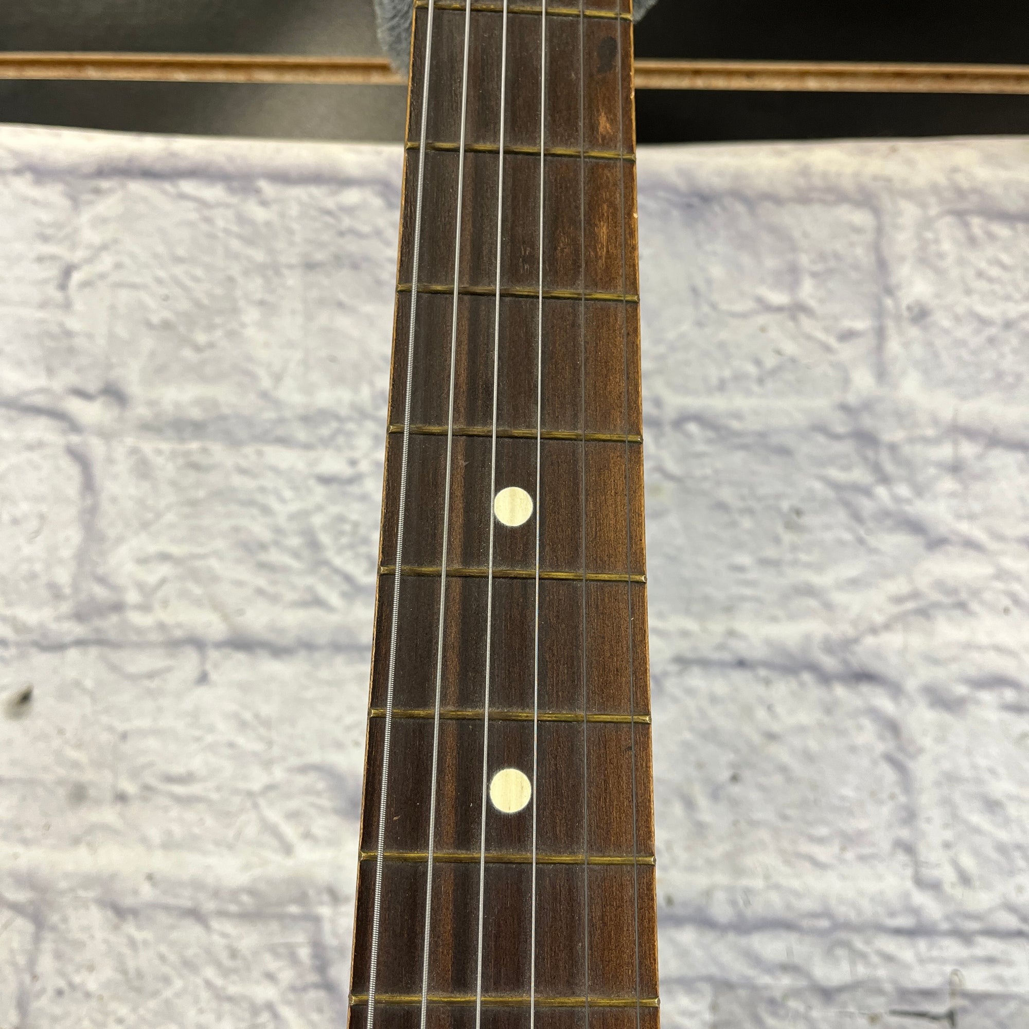 silver950 杯　63g 共箱　東さ7-0714① Silvertone Student Vintage Acoustic Guitar - Evolution Music