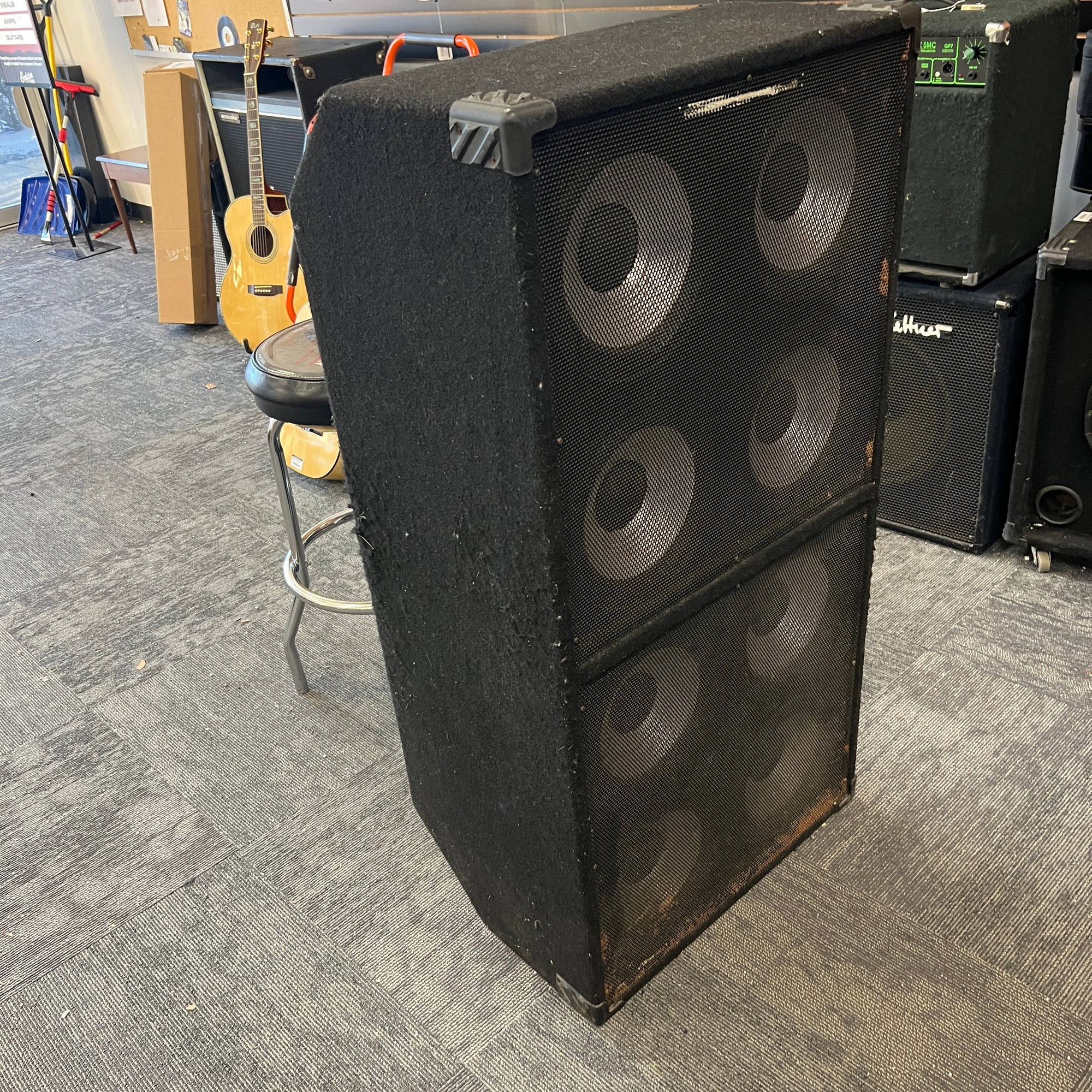 Hartke 810XL 8x10 Bass Cabinet