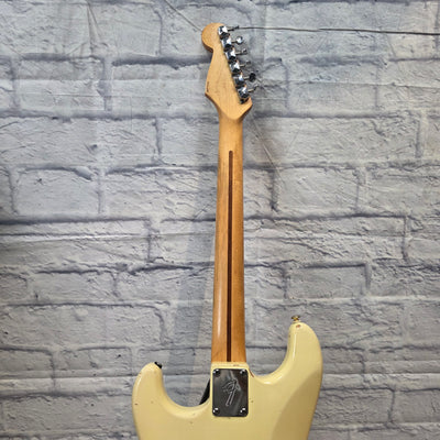 Fender  Traditional Stratocaster (1996-1998) Hybrid Electric Guitar