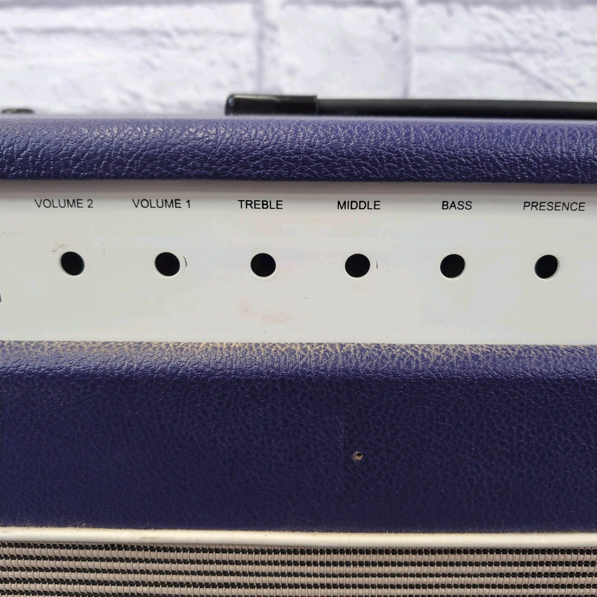 Unknown Empty 1x12 Combo Amp