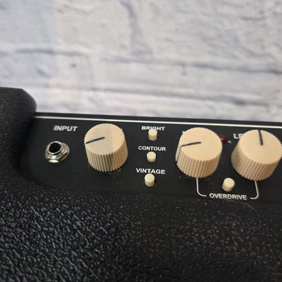 Fender Rumble 100 Bass Guitar Combo Amp