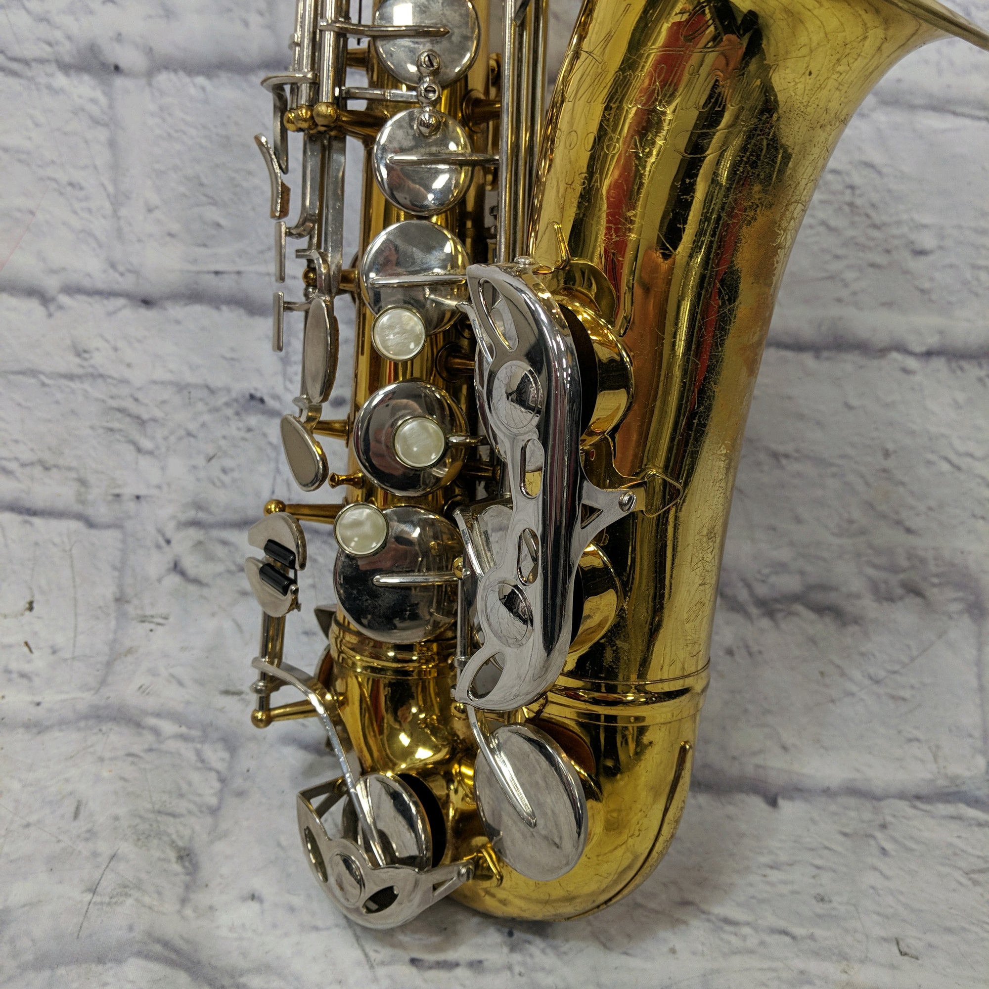 Armstrong 3006A Alto Saxophone with Case