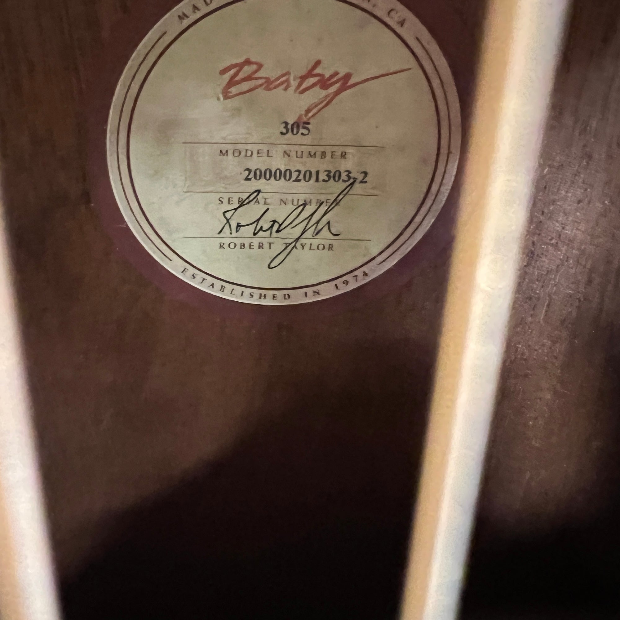 Taylor 305 Baby Taylor with Hard Case