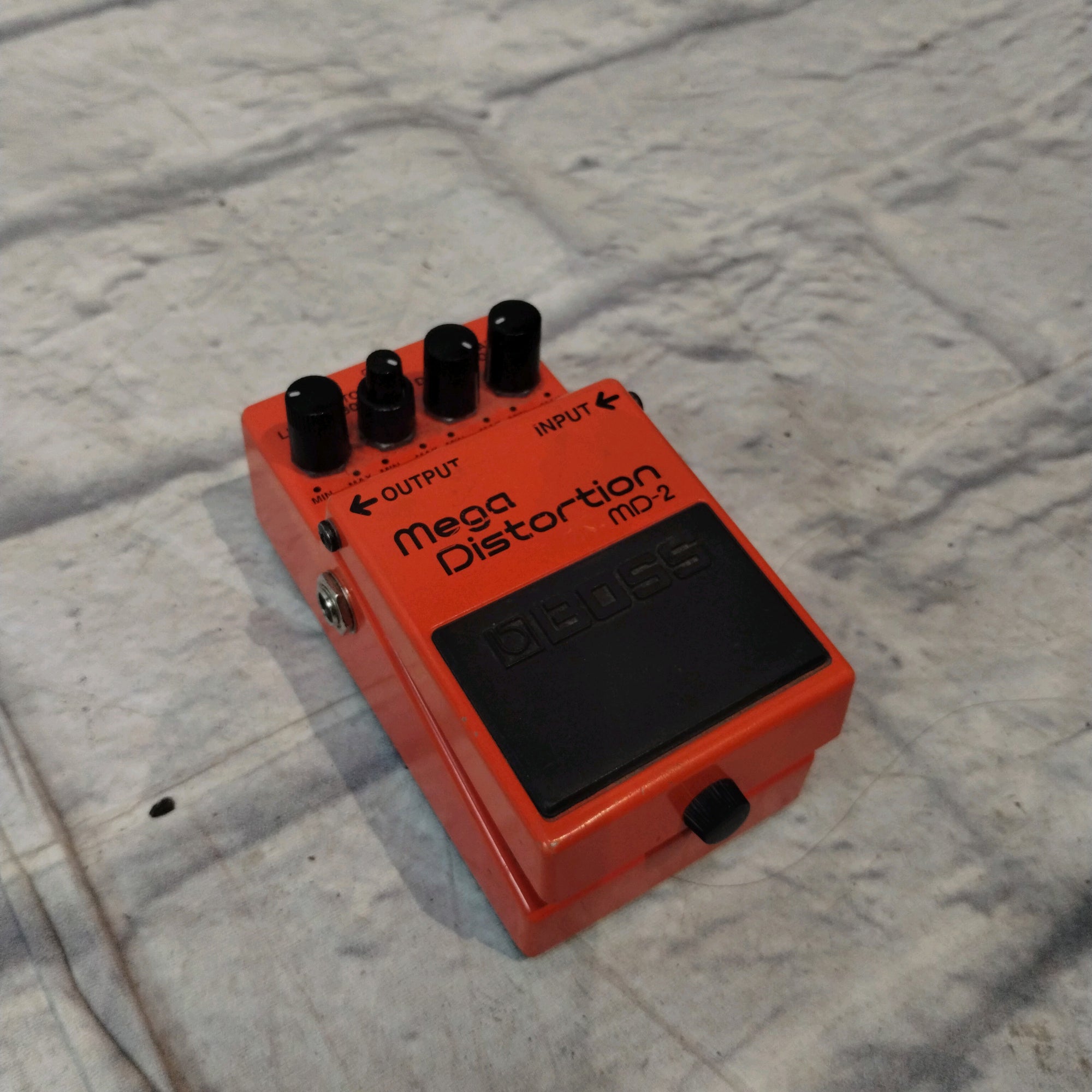 Boss MD-2 Mega Distortion Pedal
