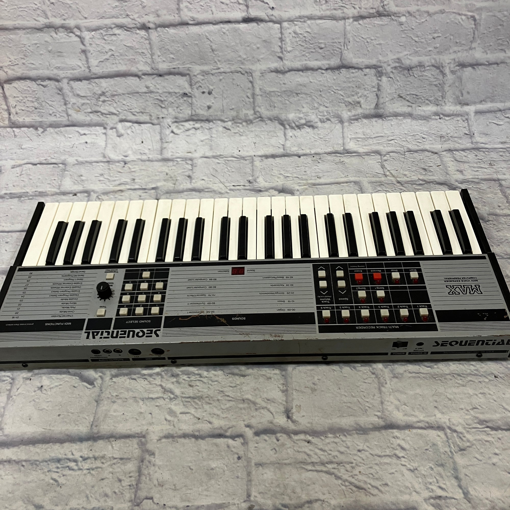 Sequential Expander Sequential Circuits MAX MIDI Voice Expander Analog Synth - Evolution Music