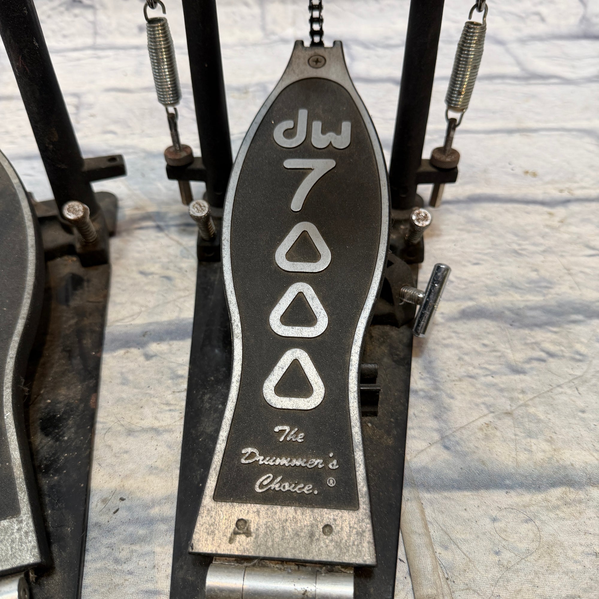 DW 7000 Double Bass Kick Drum Pedal - Missing Pieces