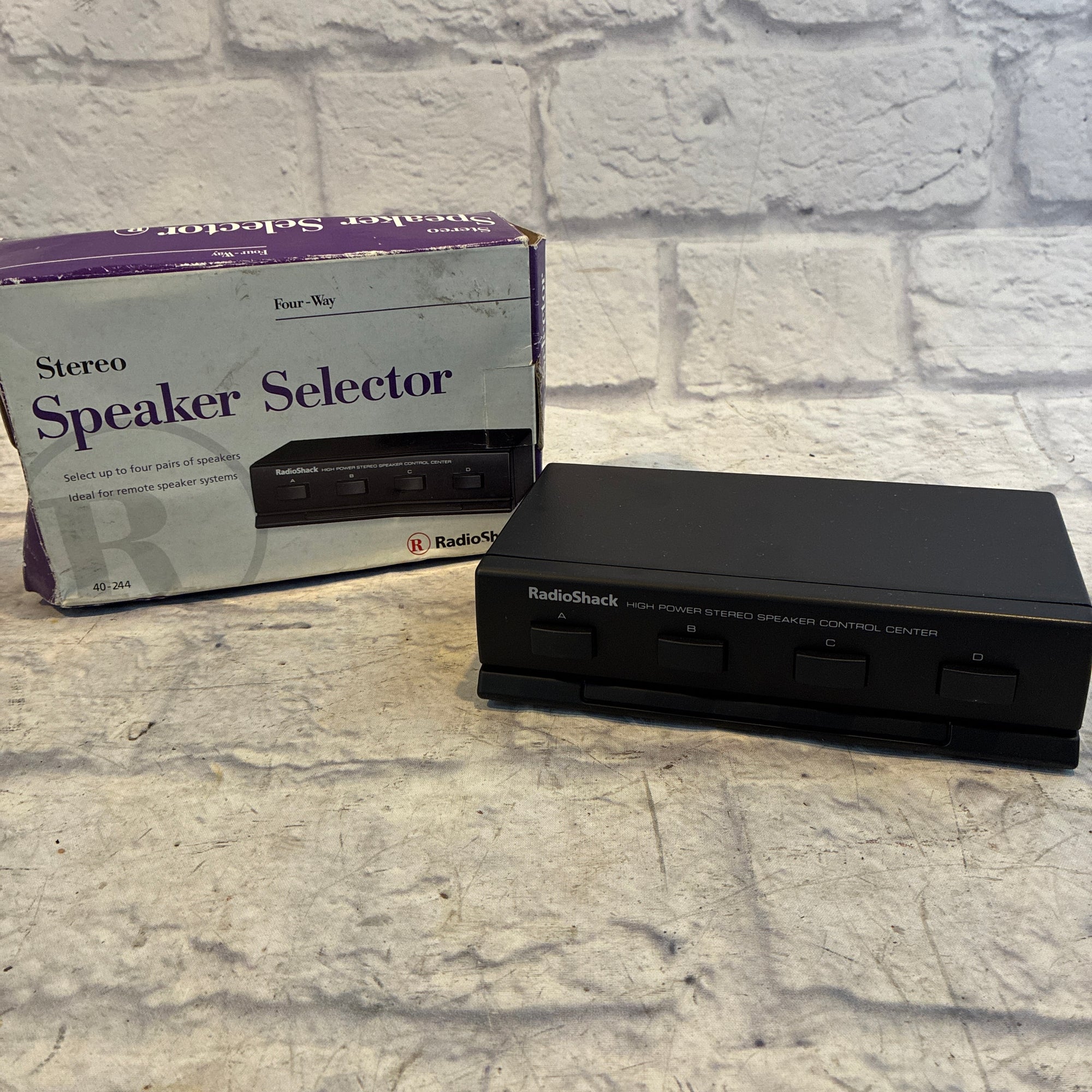 Realistic 40-244 4-Way Speaker Selector