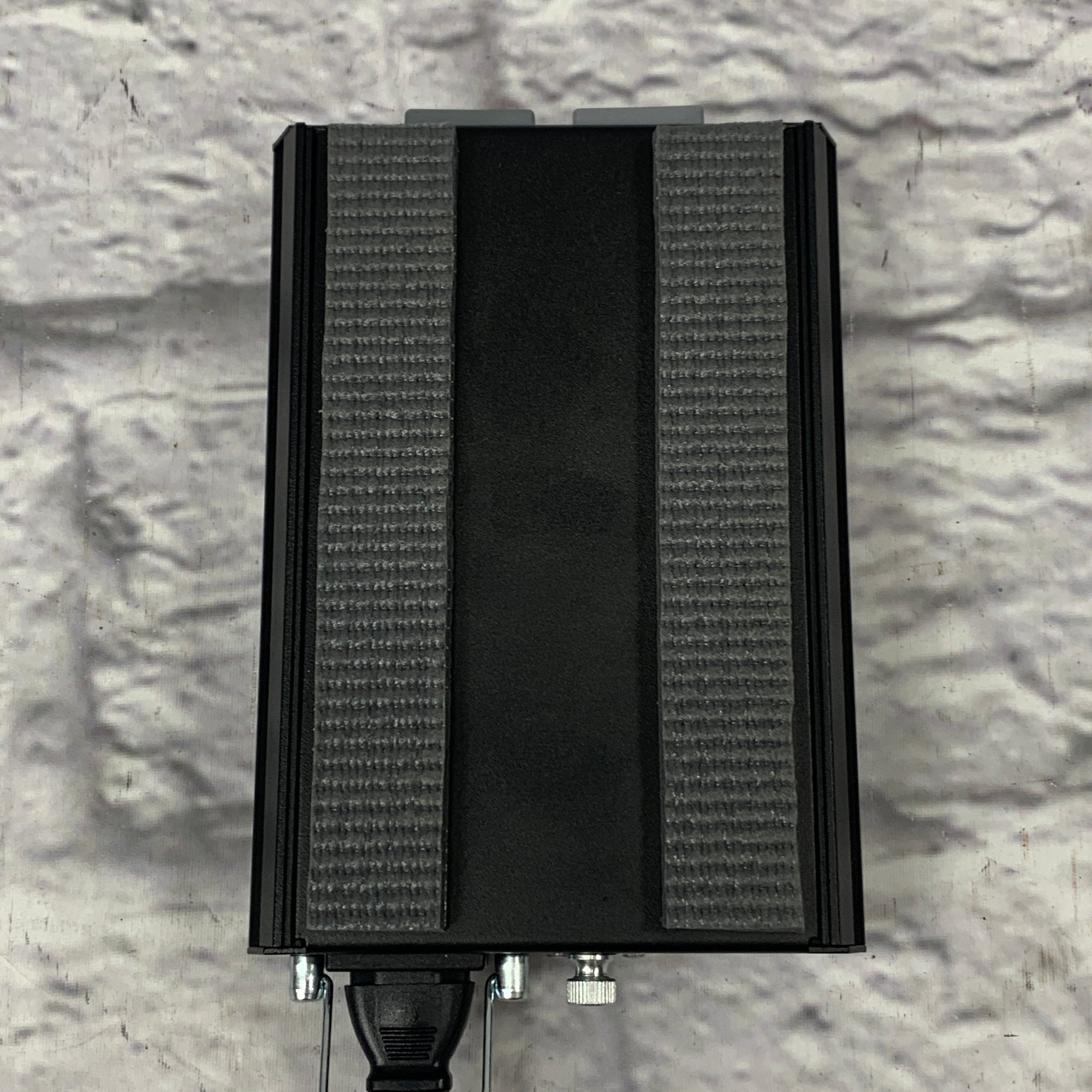 Hal Leonard Essential Elements for Strings  Violin Book 1