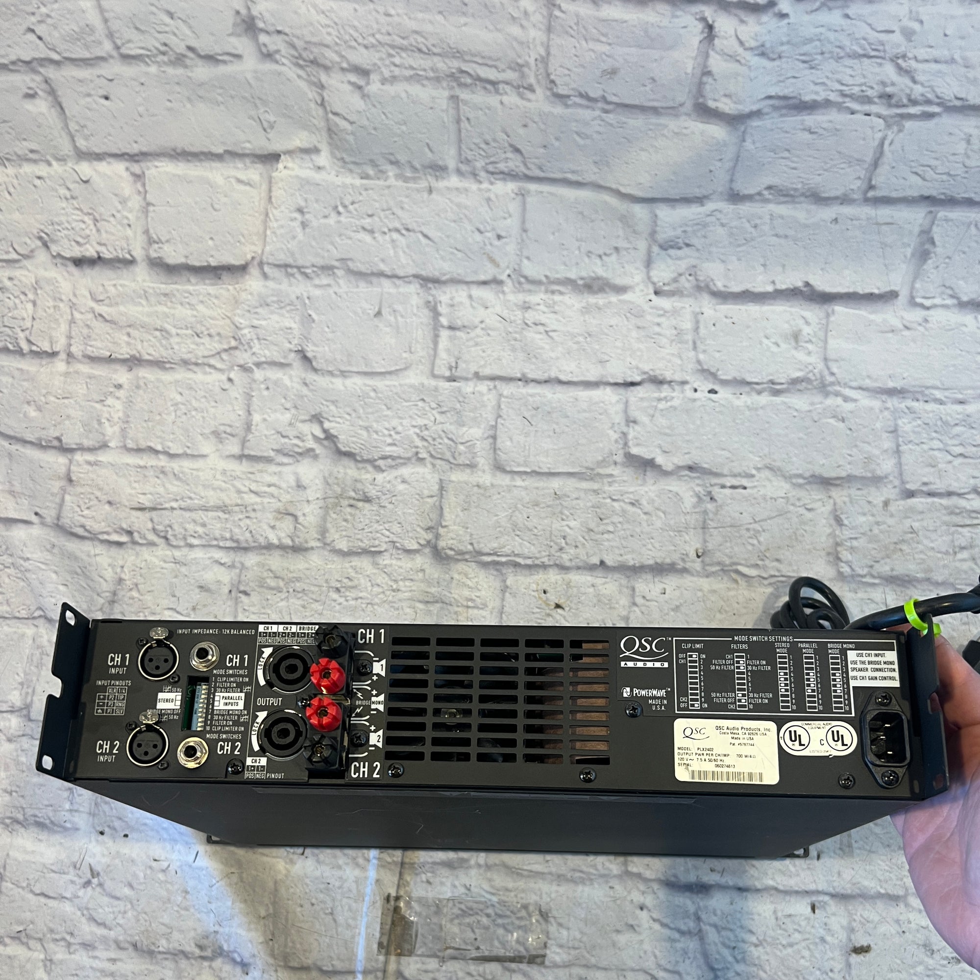 QSC PLX2402 2400 Watt 2-Channel Power Amp