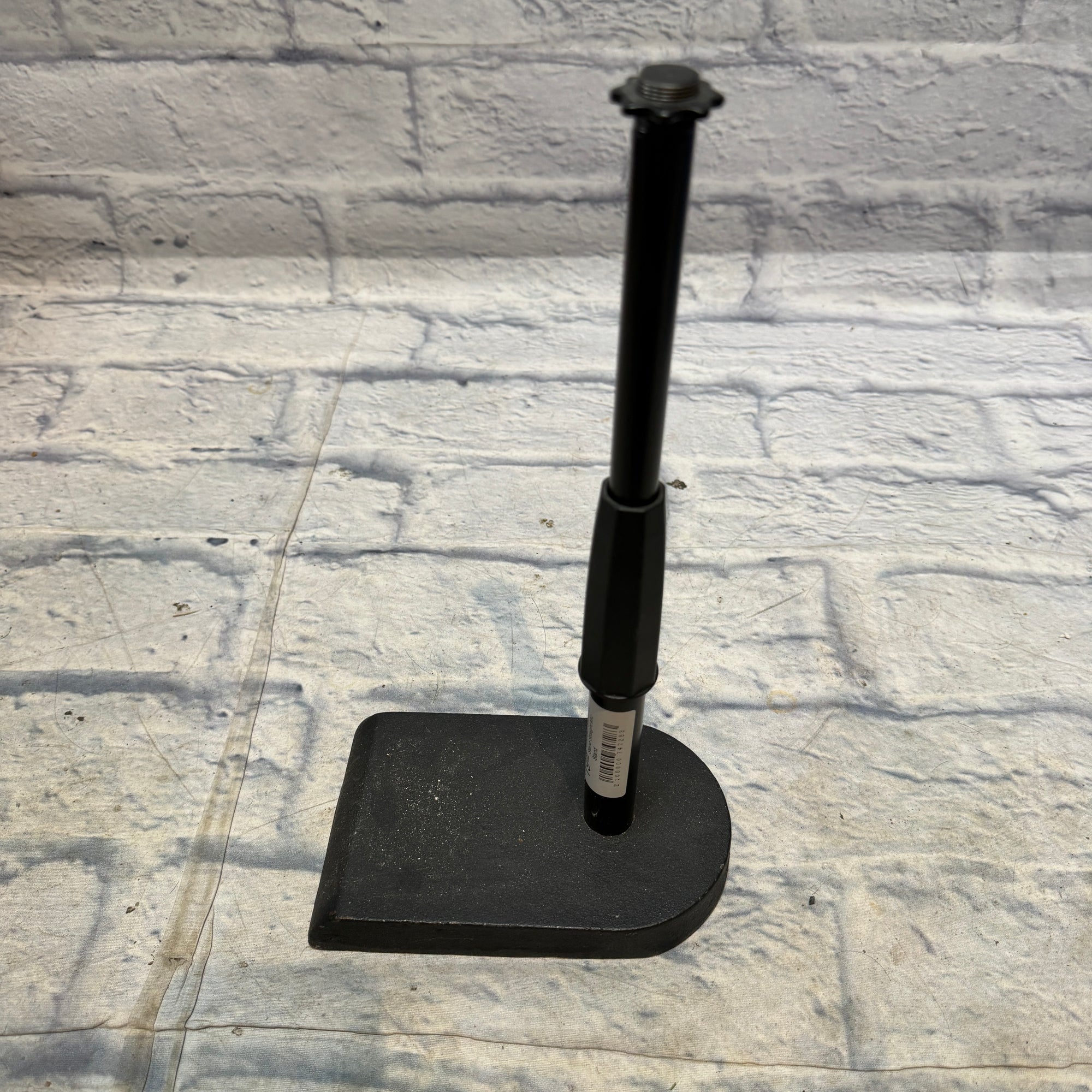 Unknown Short Mic Stand Straight Mic Stand