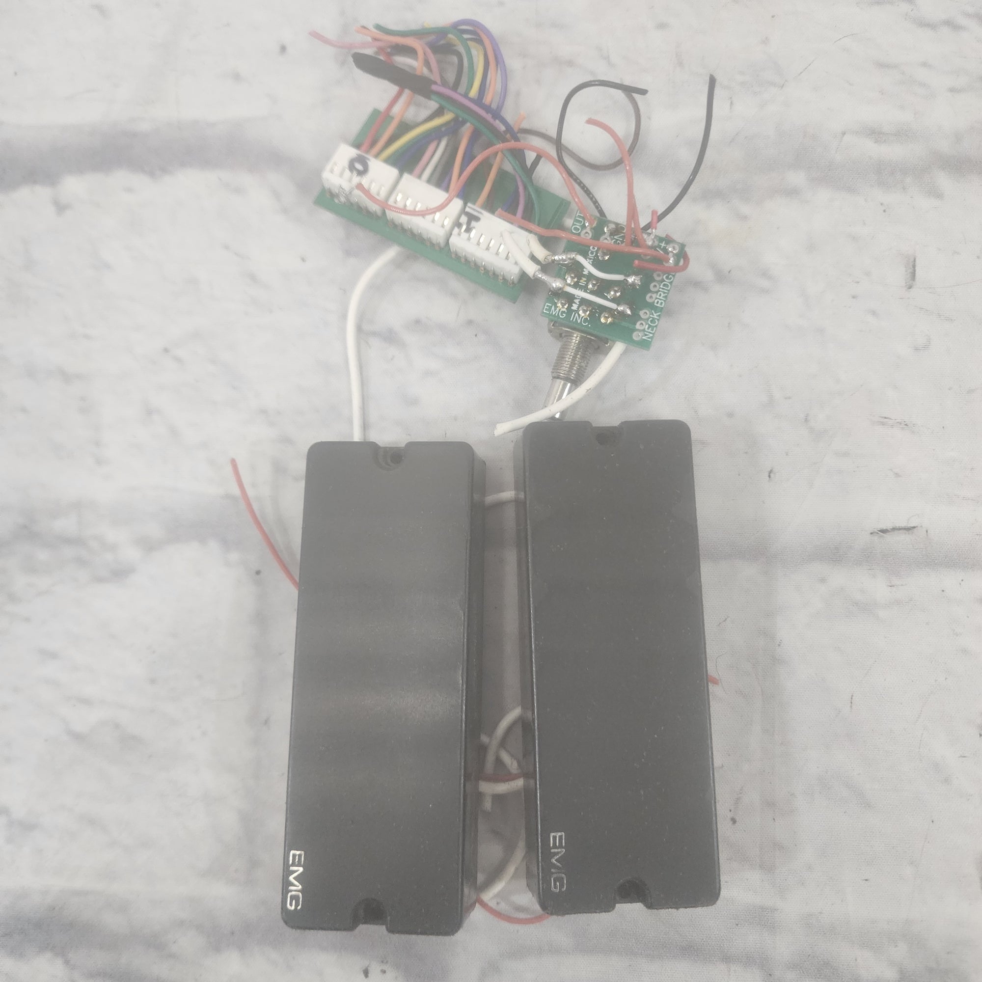 EMG 40DC Humbucker Pickup Set Plus Preamp
