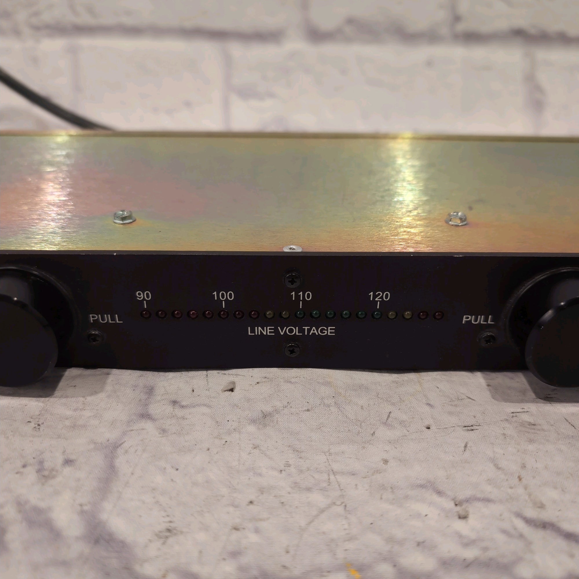 Furman PL-Plus Power Conditioner