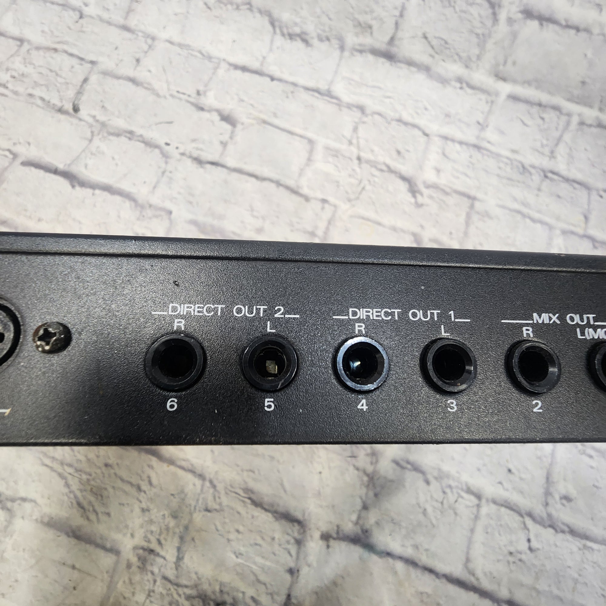 Roland  U-220 Digital Rack Synthesizer