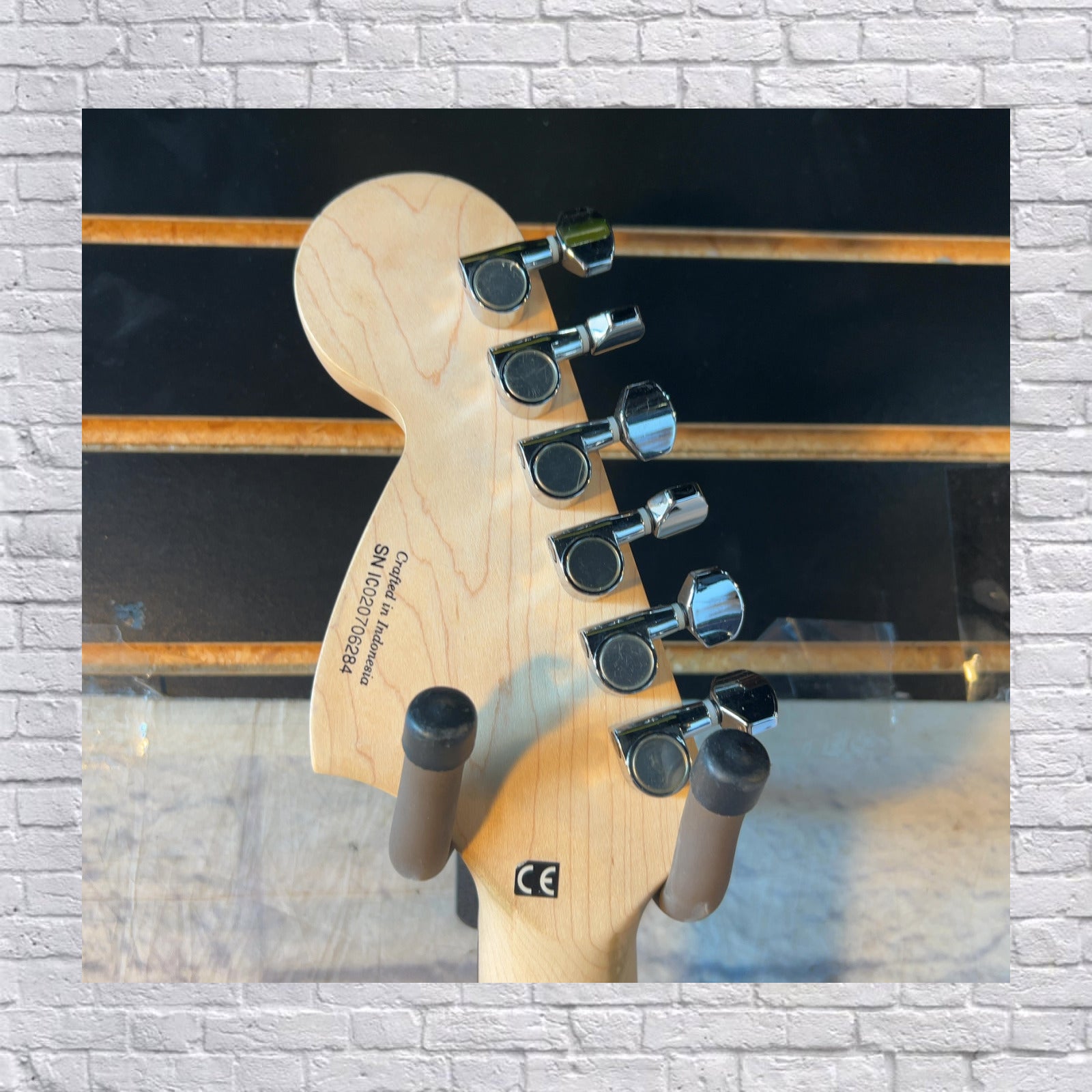 Squier Affinity Stratocaster Black Electric Guitar