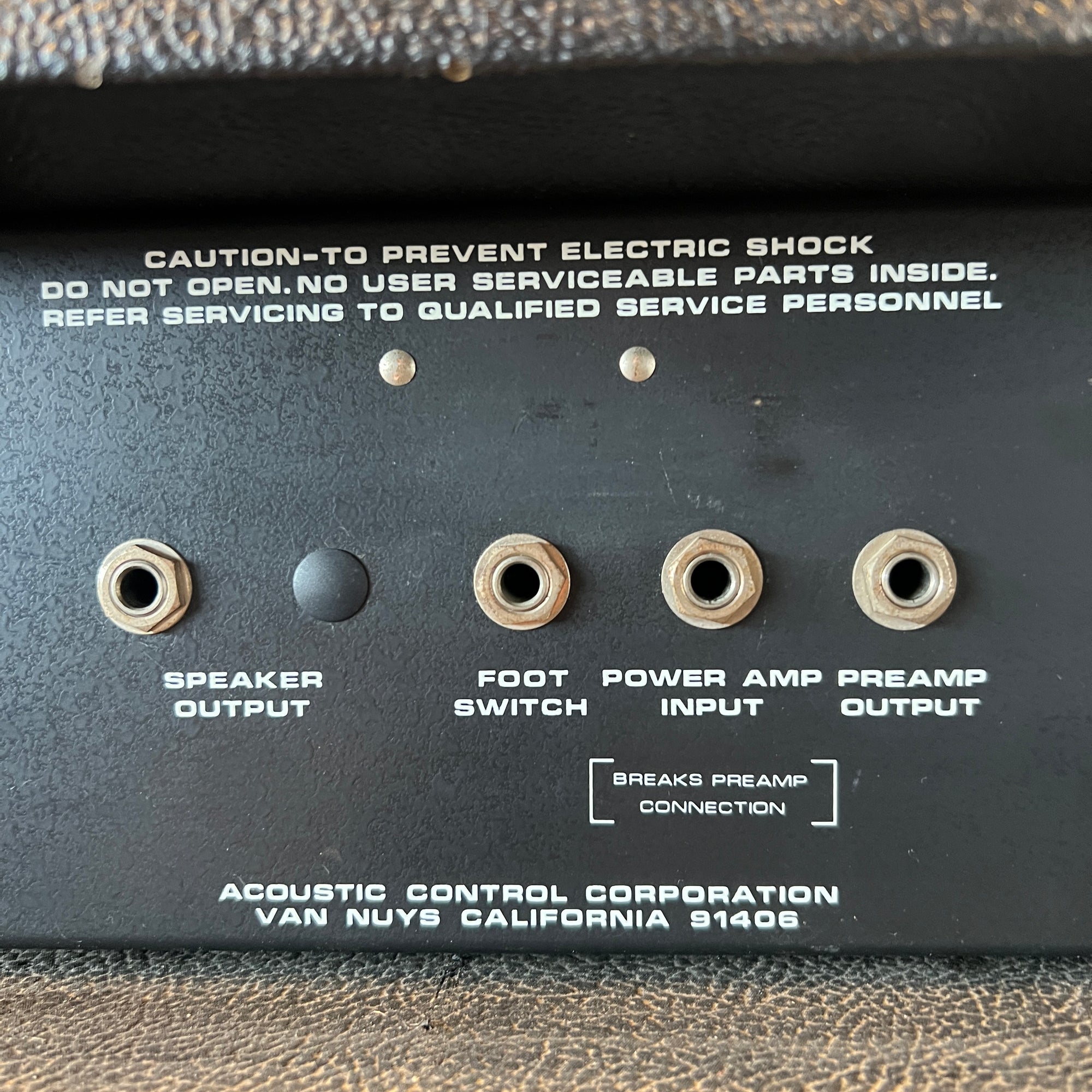 Acoustic Model 126 1x15 Bass Combo Amp Serviced