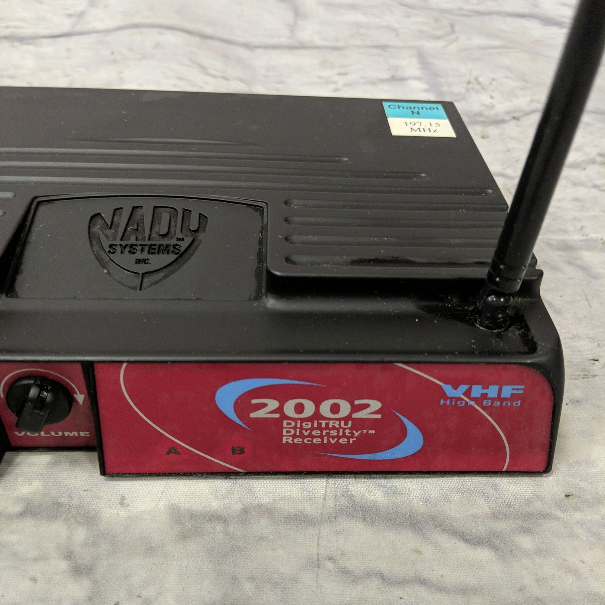 Nady Systems Inc 2002 Digitru Diversity Receiver null