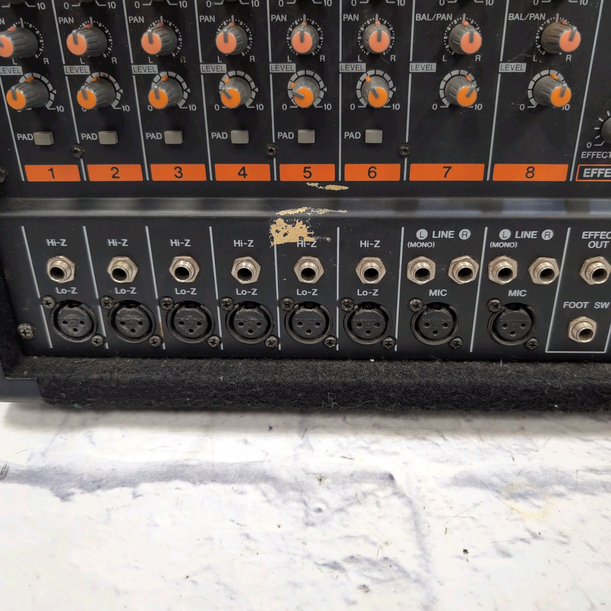 Yamaha EMX-860XT 8 Channel Powered Mixer