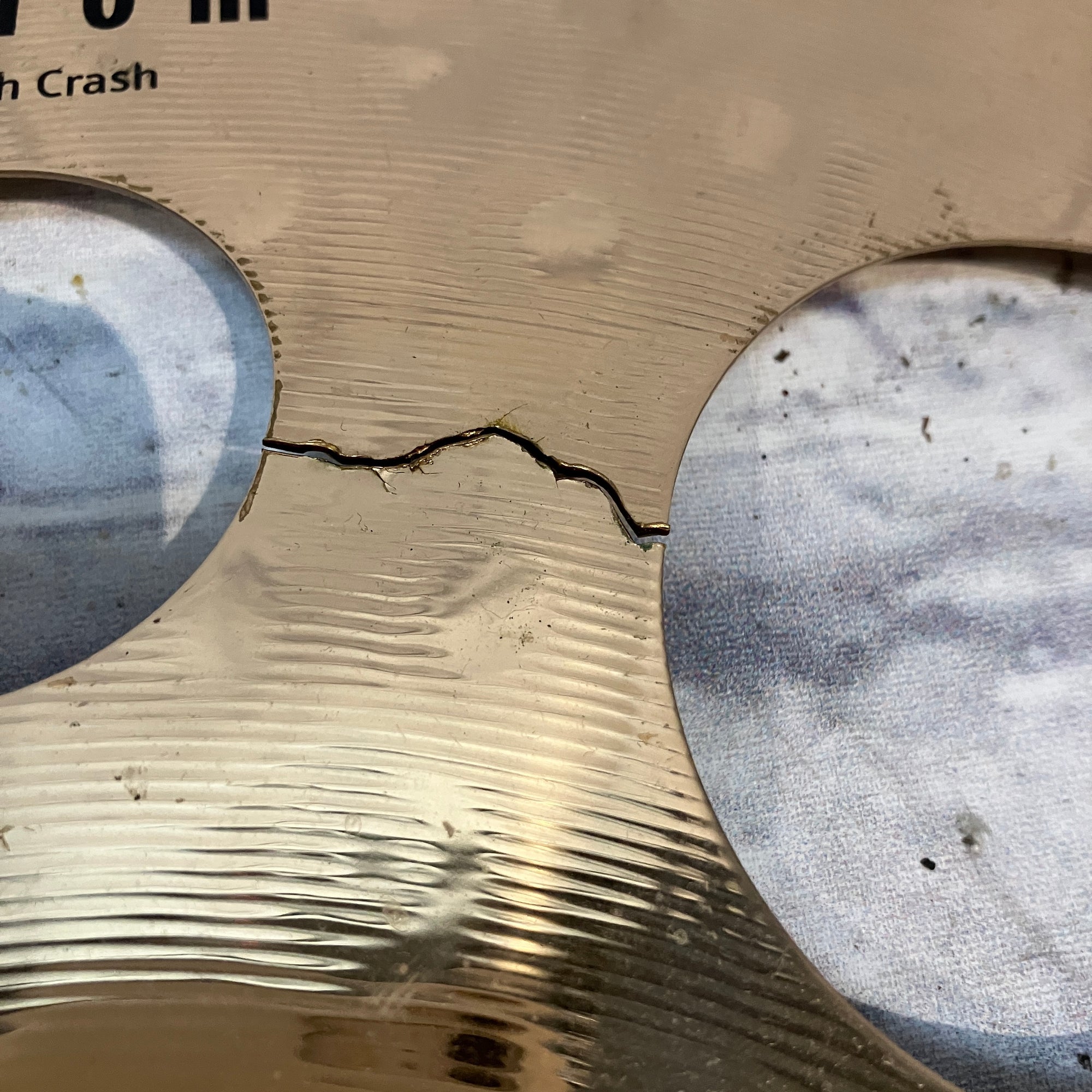 Meinl 18" Classics Custom Trash Crash Cymbal CRACKED