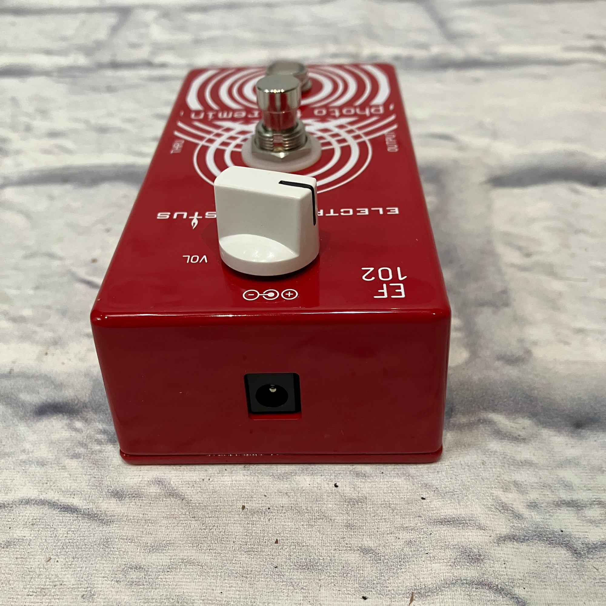 Electro Faustus Photo Theremin EF102 Guitar Pedal - 2nd gen