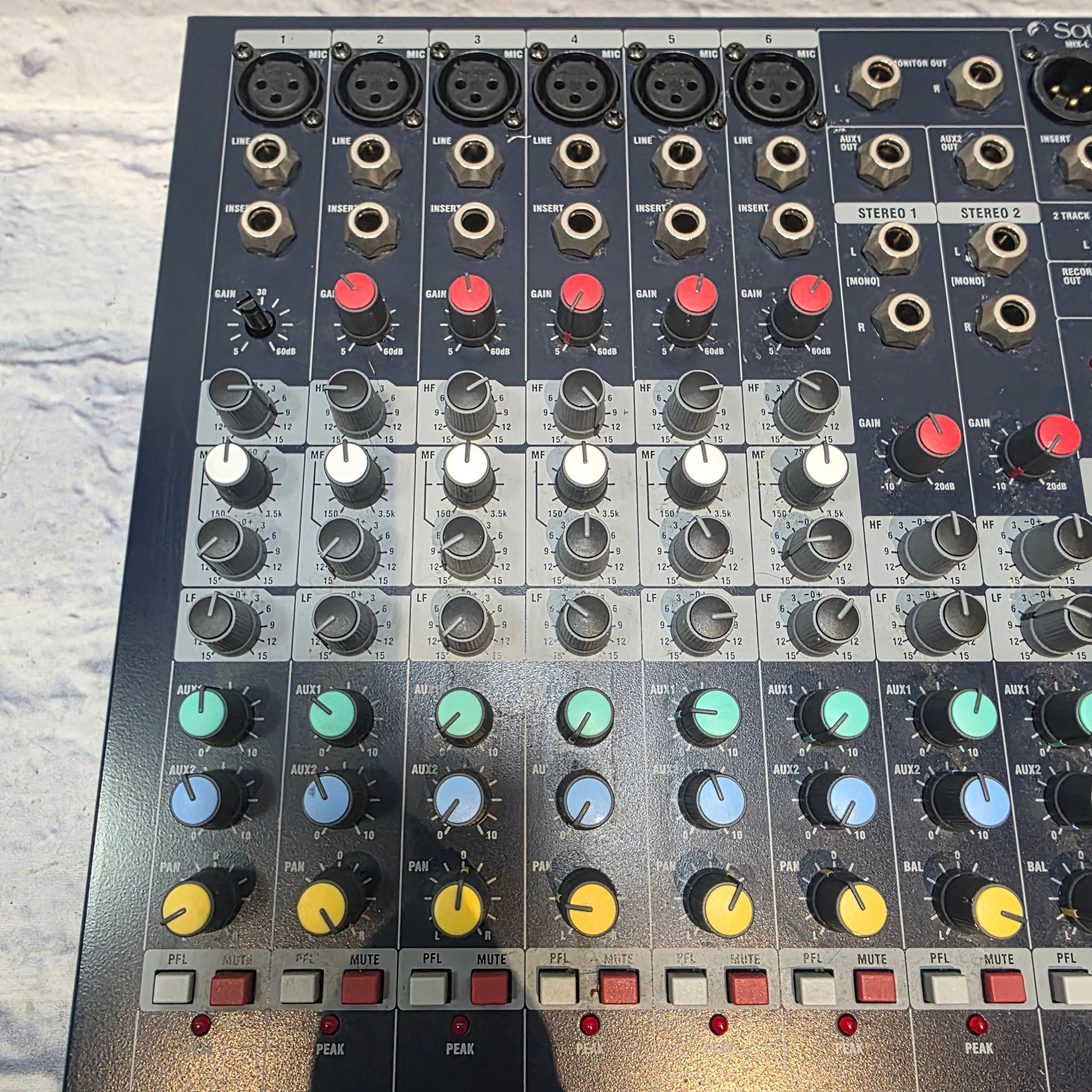 Soundcraft EPM6 Mixer