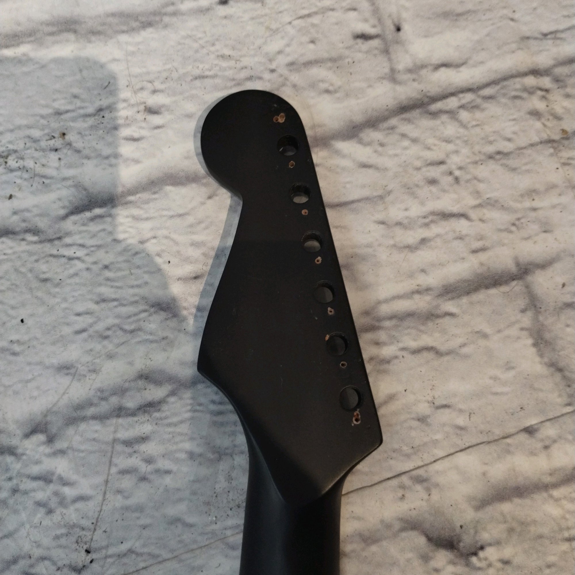 Unknown Black Strat Neck