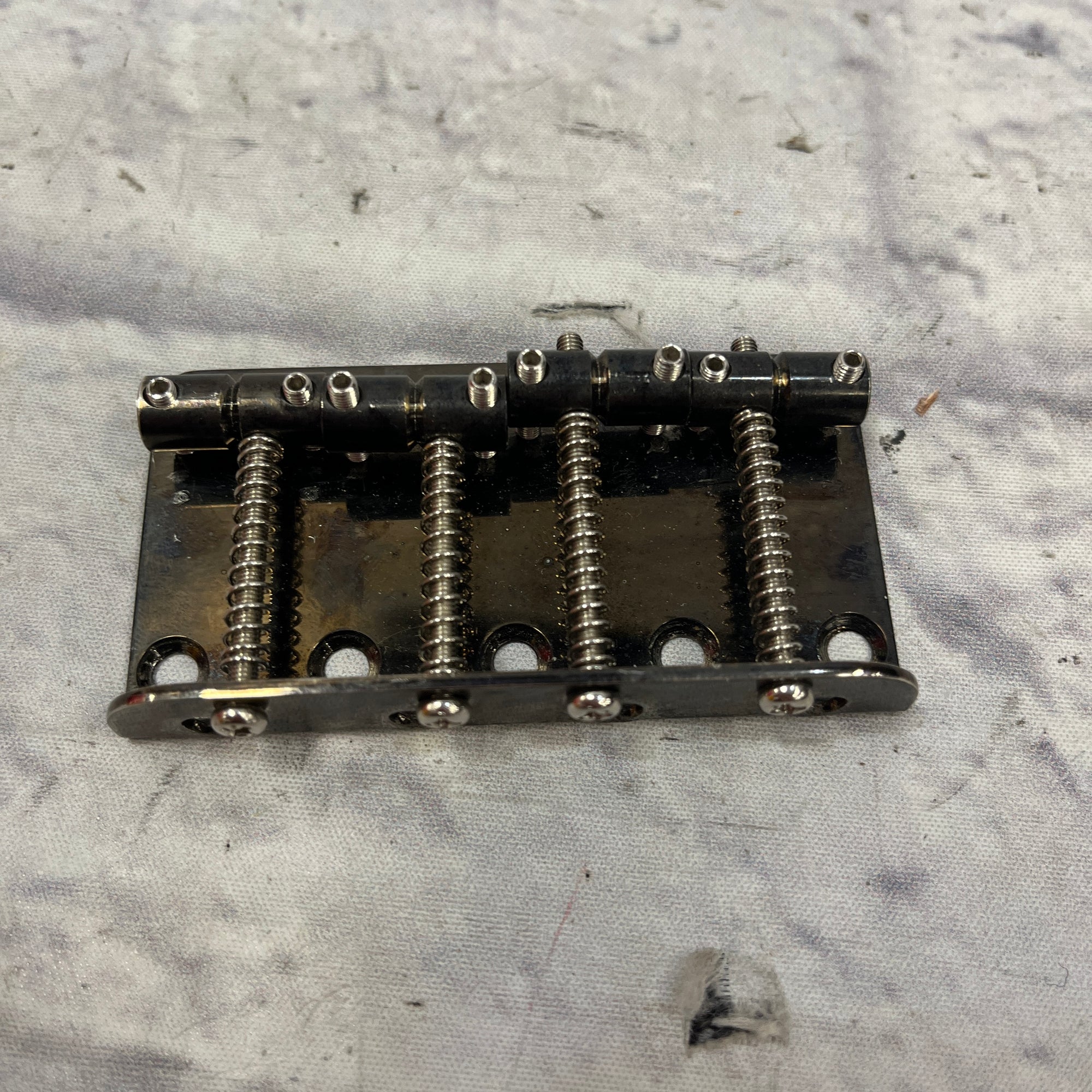 Fender MIJ Aerodyne Jazz Bass Bridge