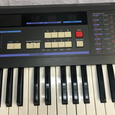 Korg DW6000 Synthesizer