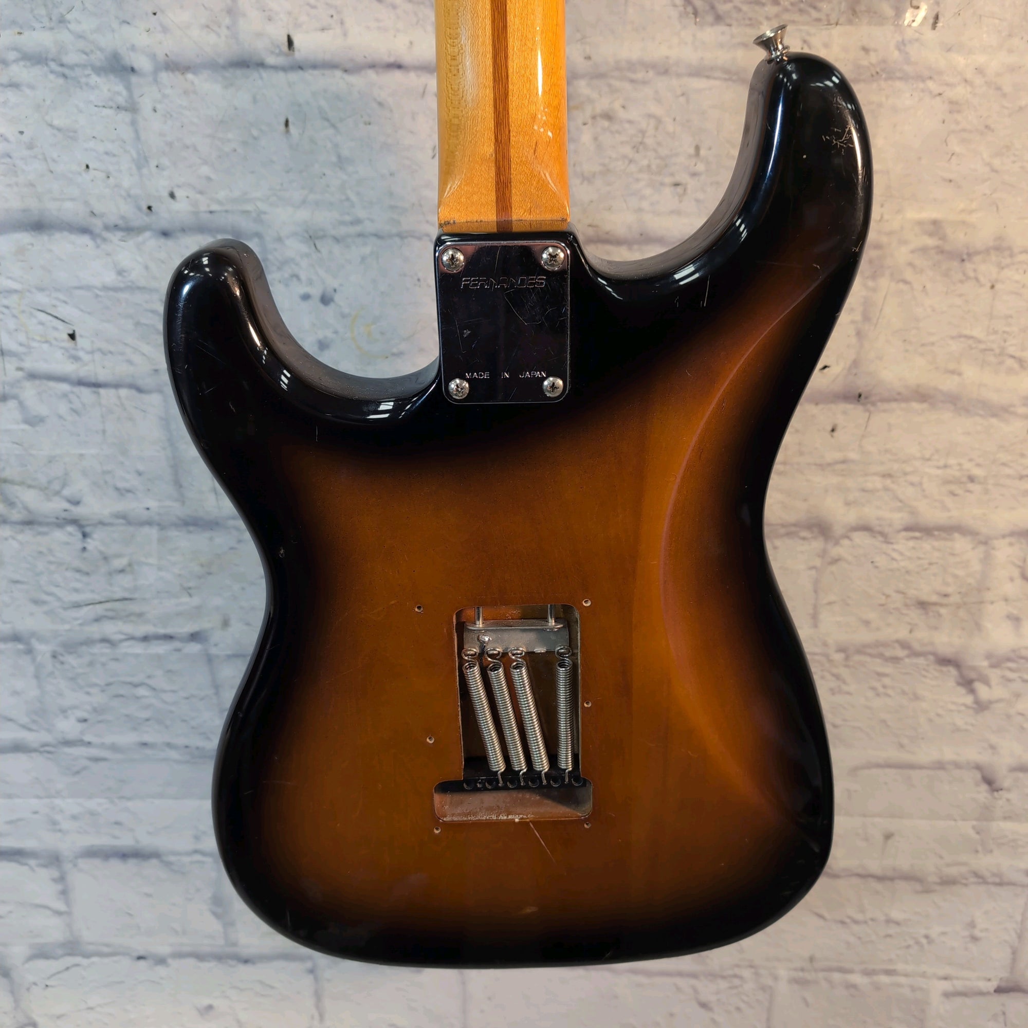 Fernandes LE-2 Stratocaster 1980s Made in Japan Sunburst