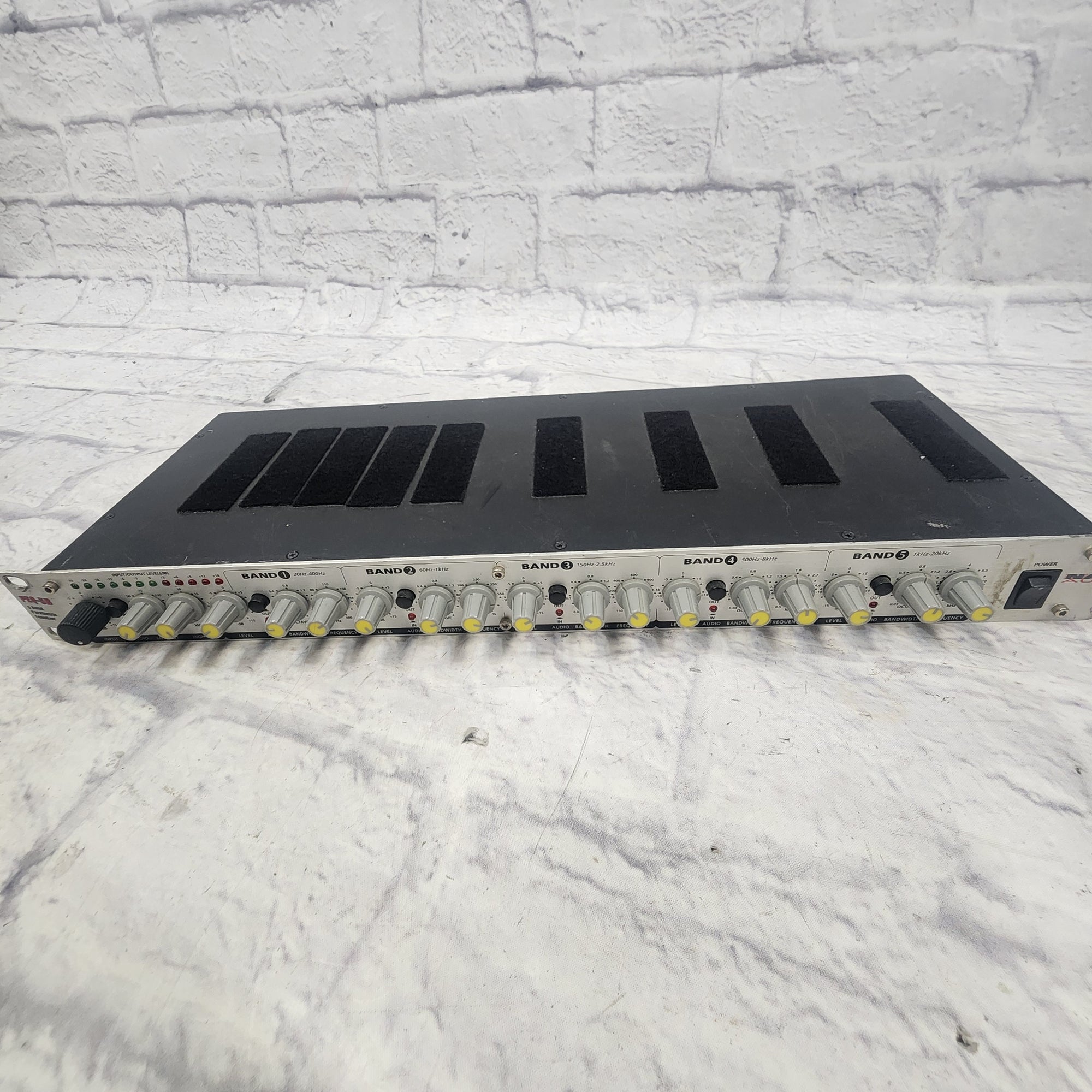 Nady PEQ-5B Rack 5 Band Parametric EQ