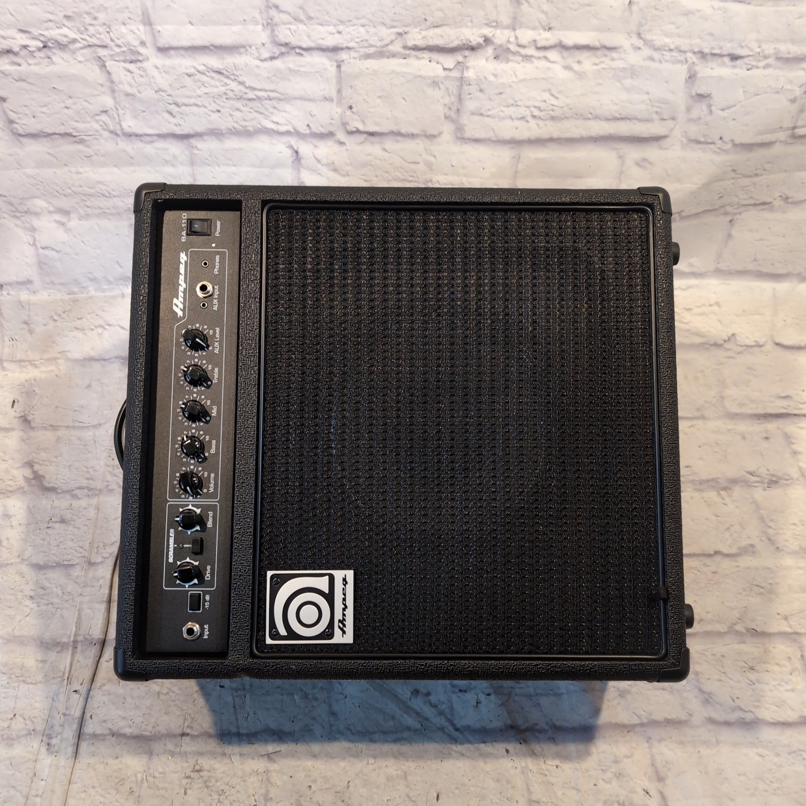 Ampeg BA-110 V2 Bass Guitar Combo Amp