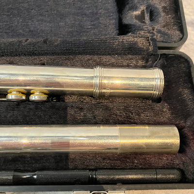 Armstrong 104 Flute with Case