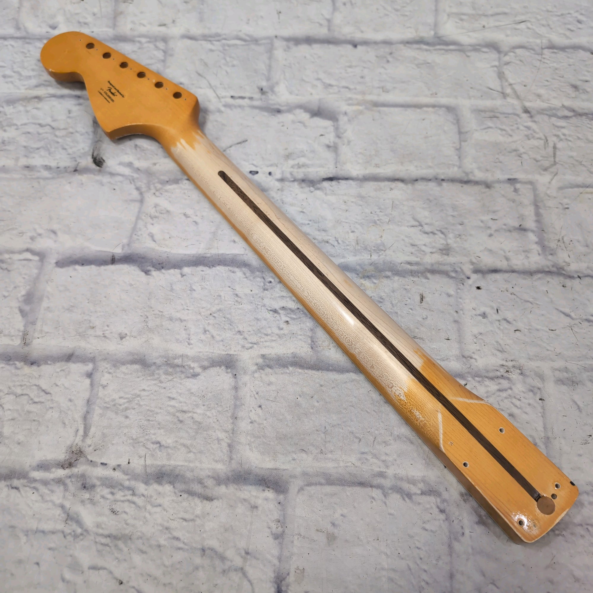 Squier Classic Vibe Jaguar Neck Sanded - Evolution Music