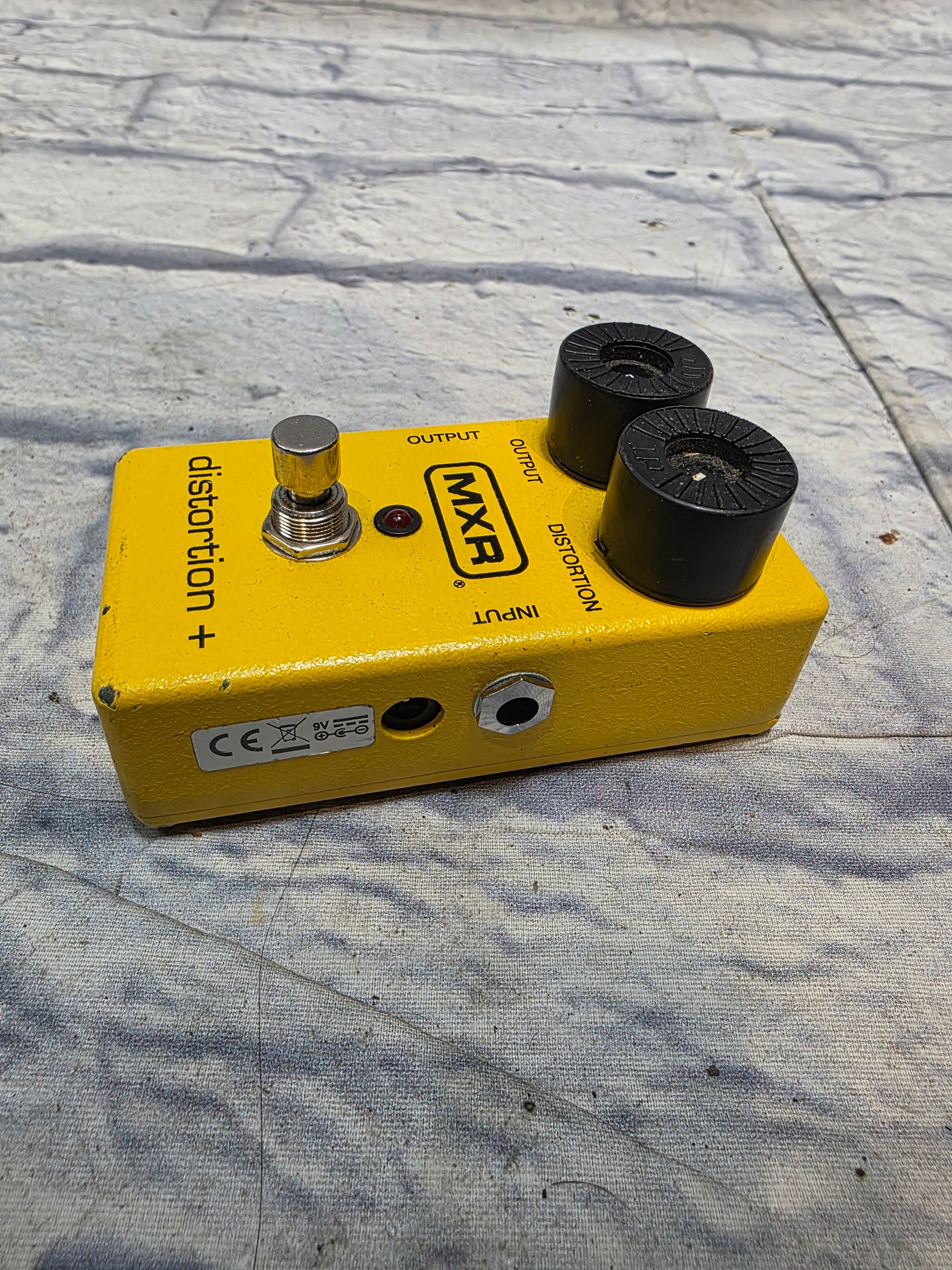 MXR Distortion + Distortion Pedal