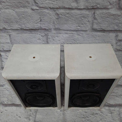 Unknown White Near Field Monitors (Pair)