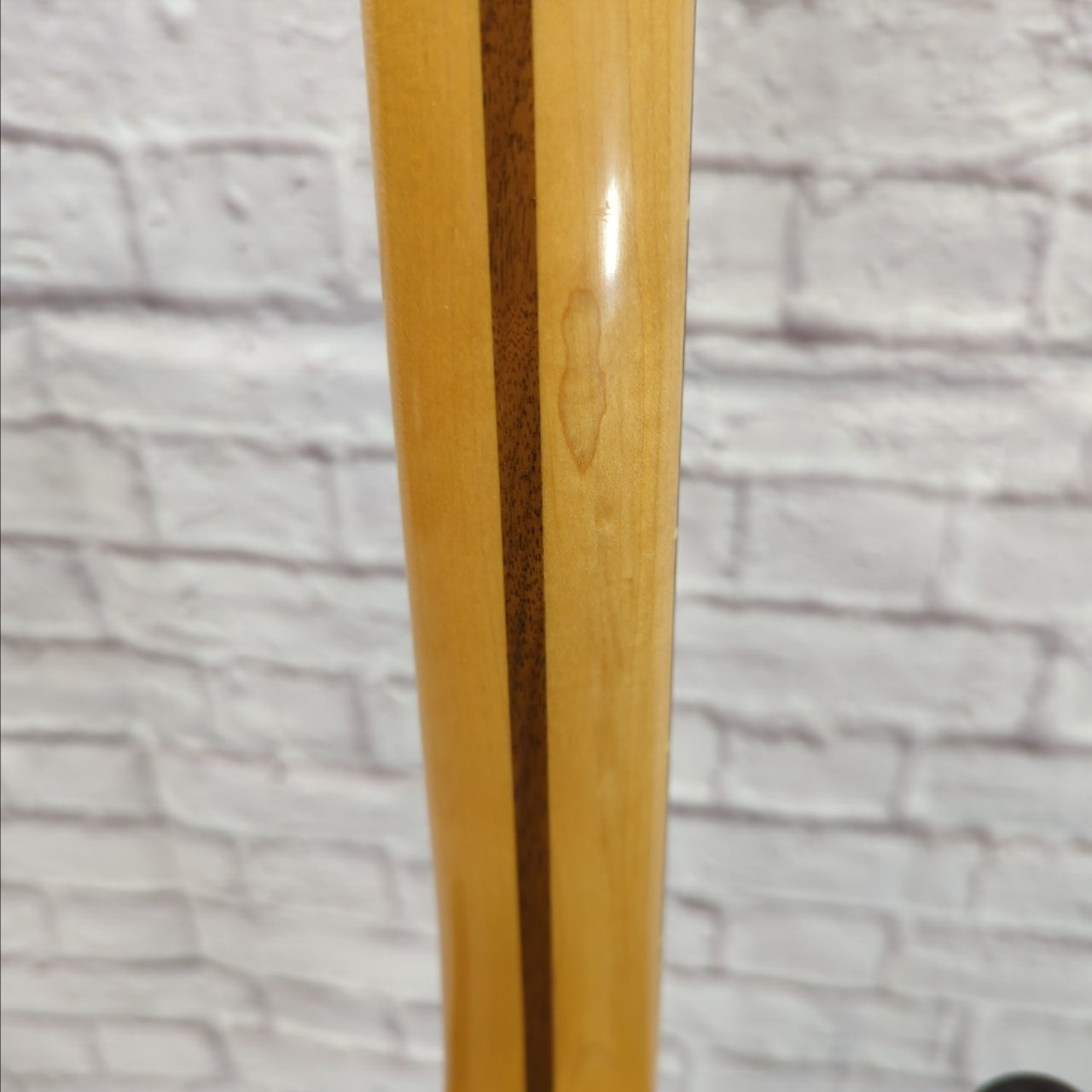 Fender FSR Flat Black Fat Strat HSS Deluxe Series Stratocaster Electric Guitar 2002 MIM