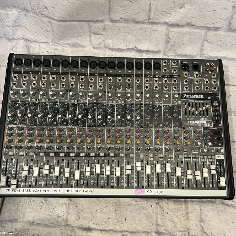 Mackie ProFX22 V1 22 Channel Passive Mixer with Effects
