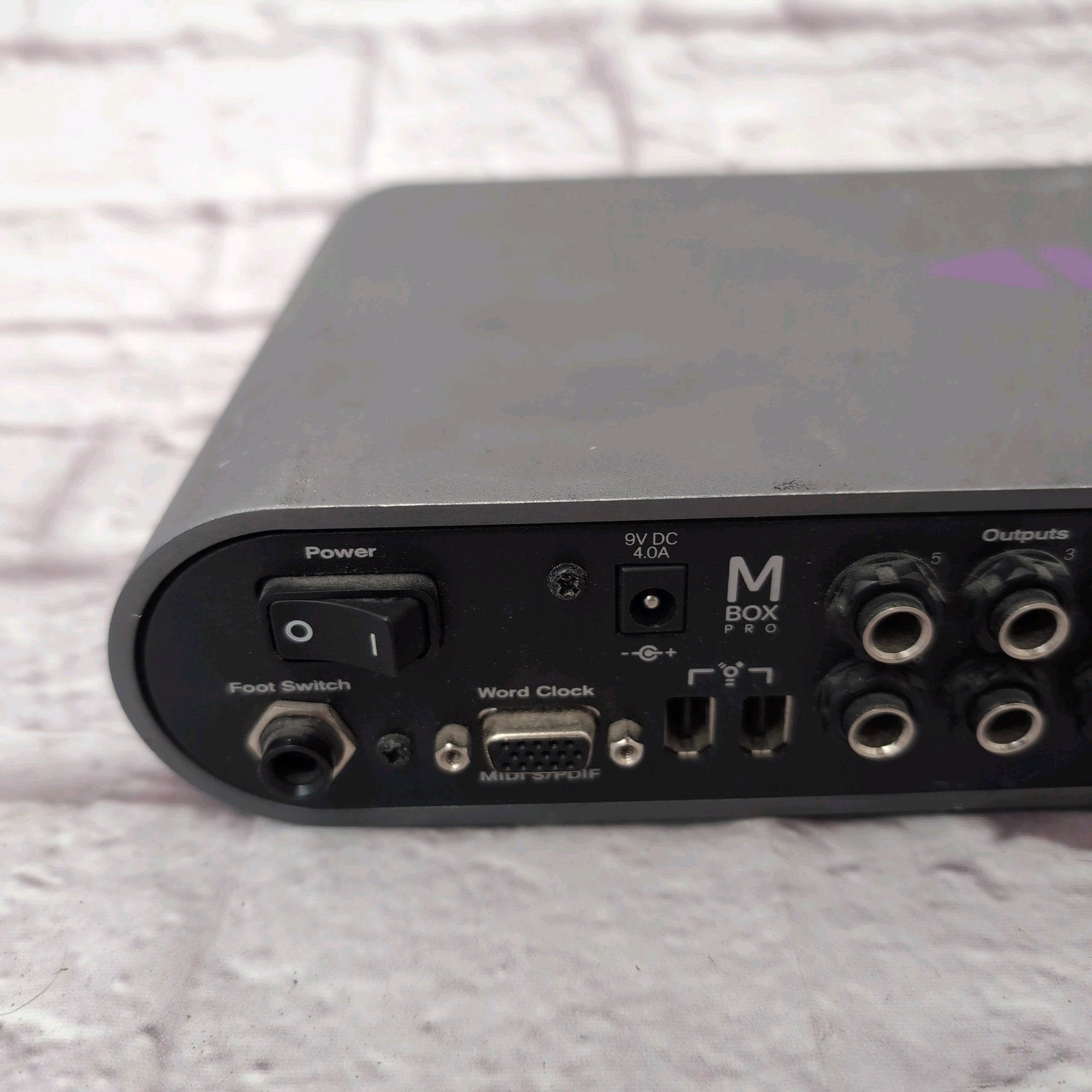 Avid M Box Pro Firewire Audio Interface
