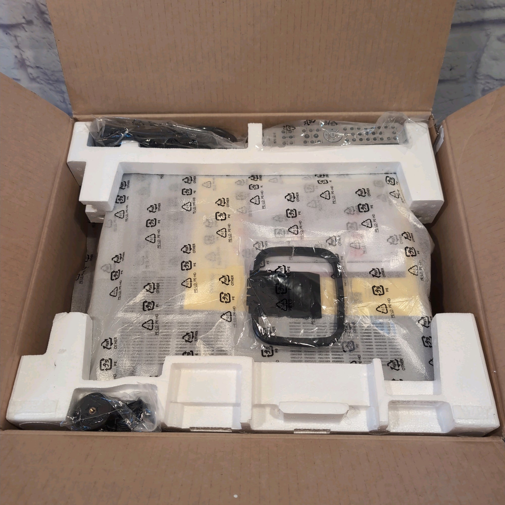 Yamaha R-N800A Stereo Network Audio Receiver - Black