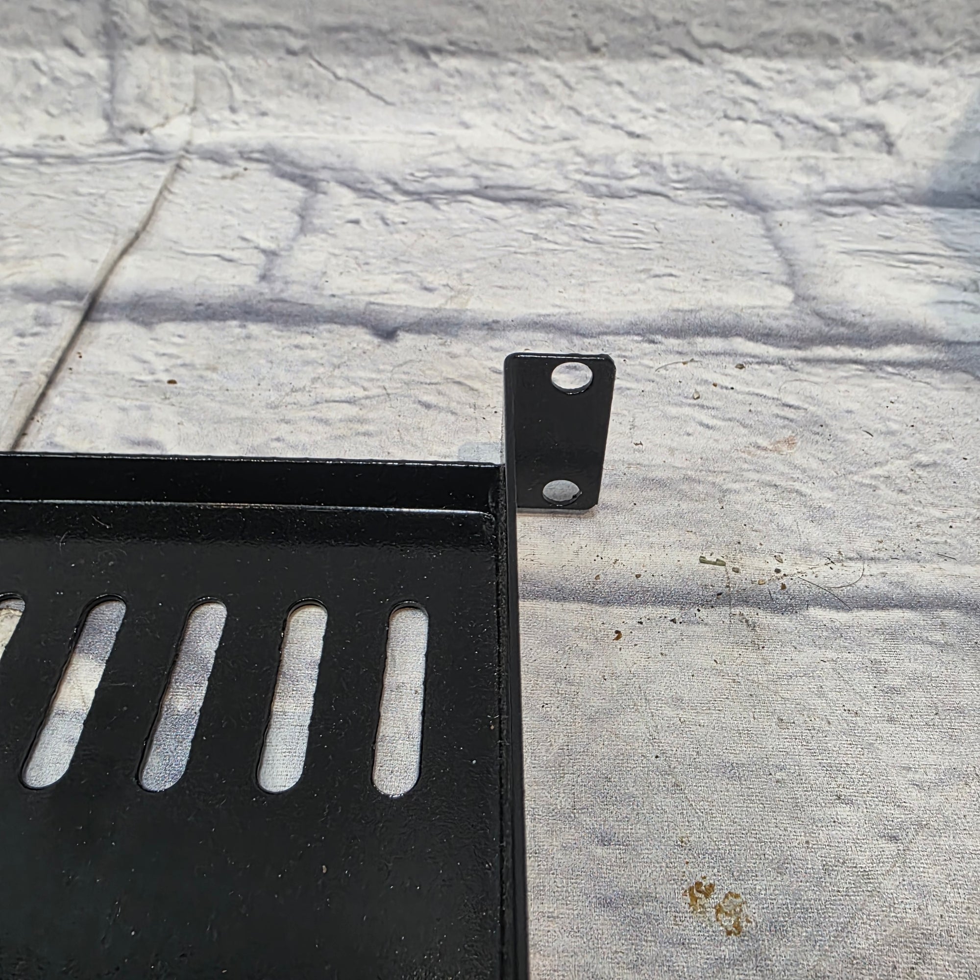 Unknown Rack Shelf Unit Rack Unit