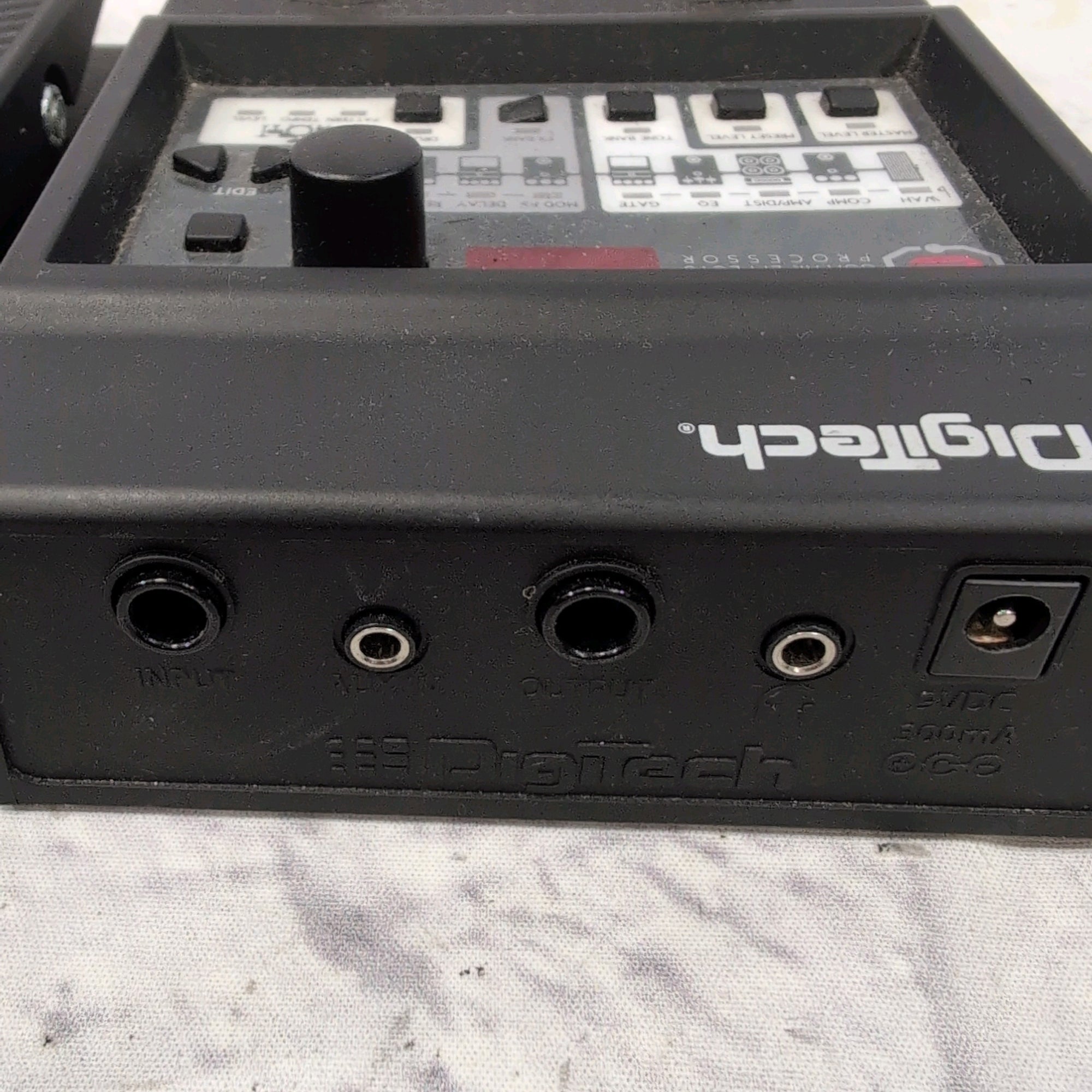 DigiTech ELMTXPV Element XP Guitar Multi-Effects Processor Pedal