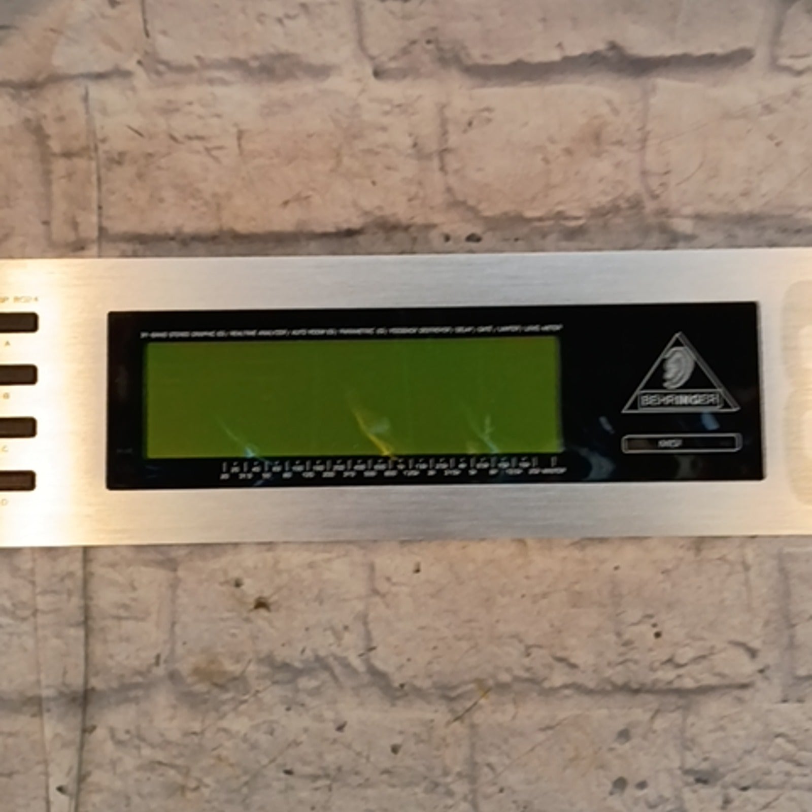 Behringer DSP8024 Ultra-Curve Pro Rack Signal Processor