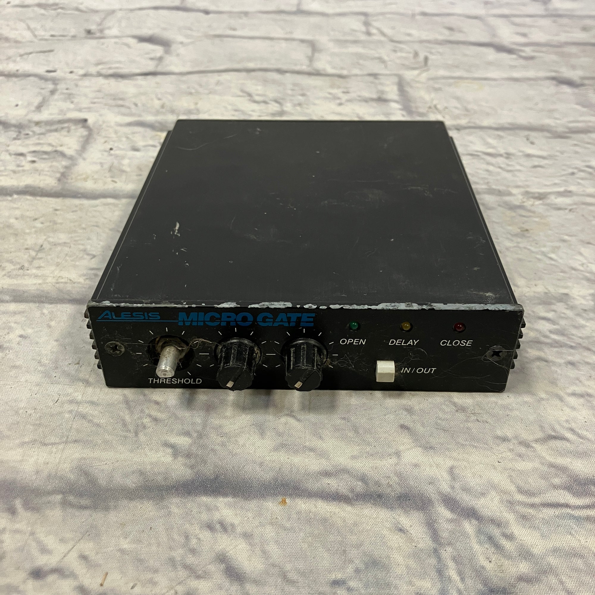 Alesis Micro Gate with Power Supply