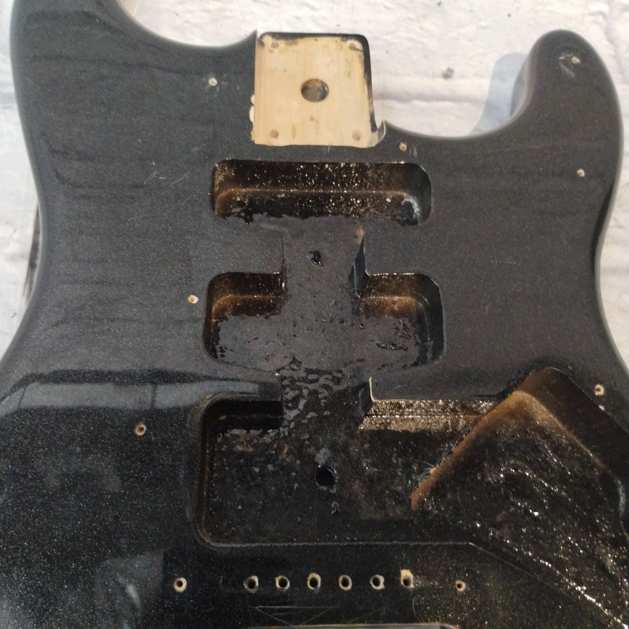 Squier Affinity Strat Body FSR Black Sparkle