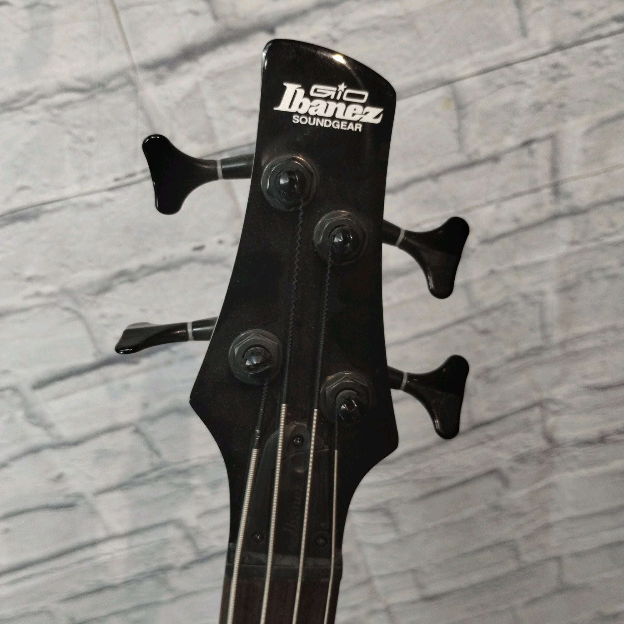 Ibanez gsr200b 4 String Bass