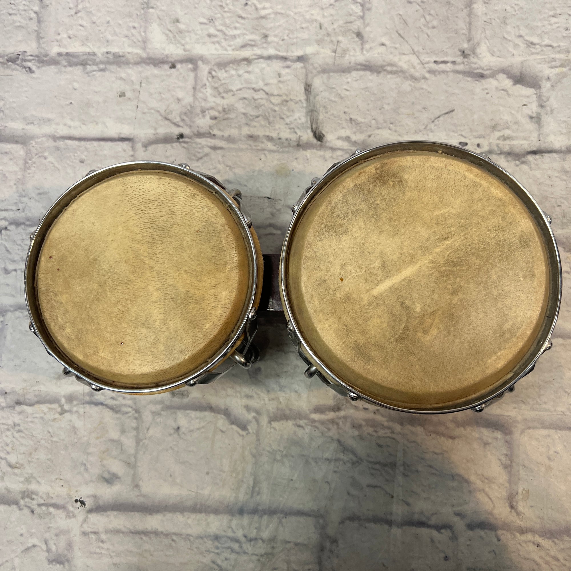 Unknown Bongos - Red
