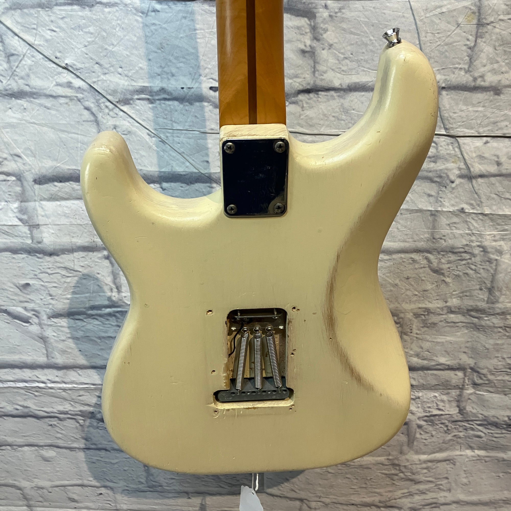 Fender MIM Stratocaster White Blonde Electric Guitar - Refinished