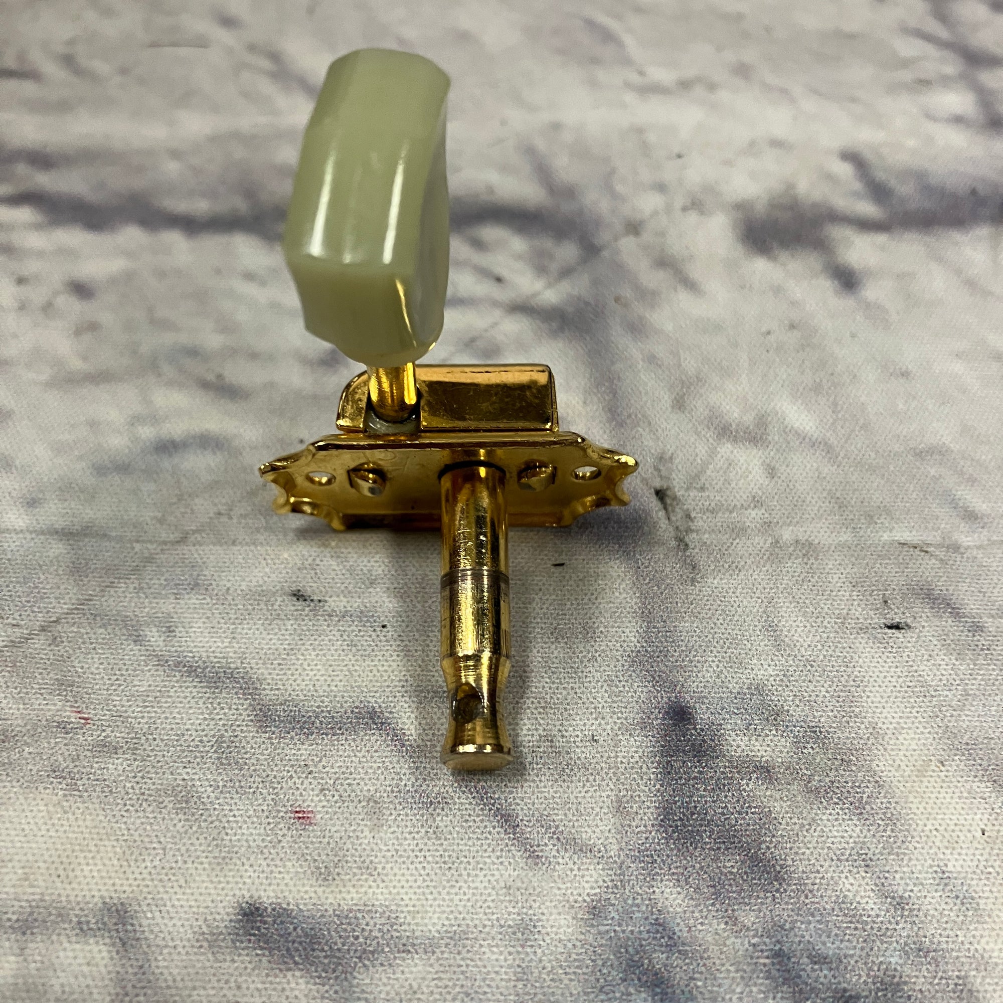 Epiphone Single Gold Tuning Machine 3x3 Bass Side